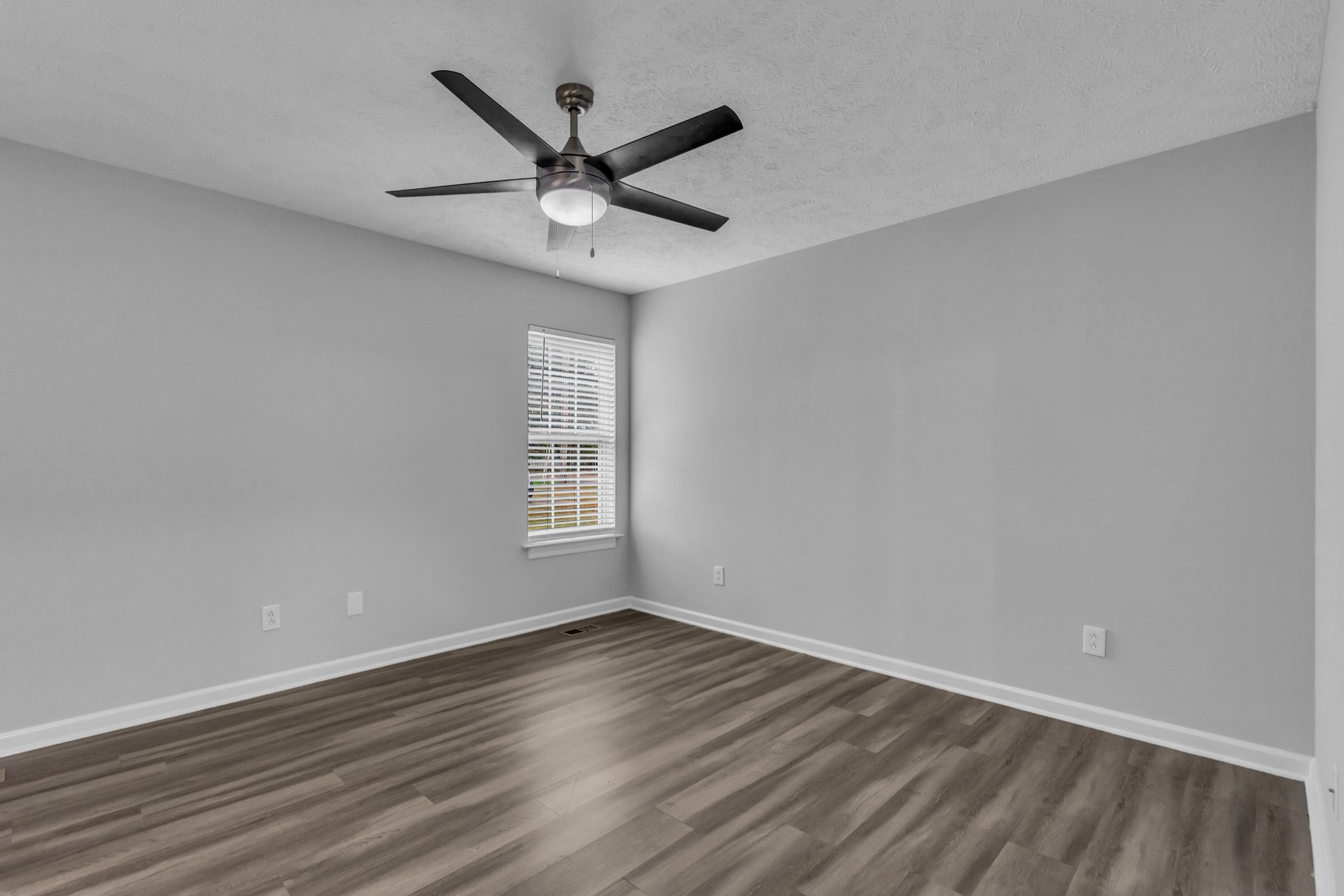 1730 Battleground Dr