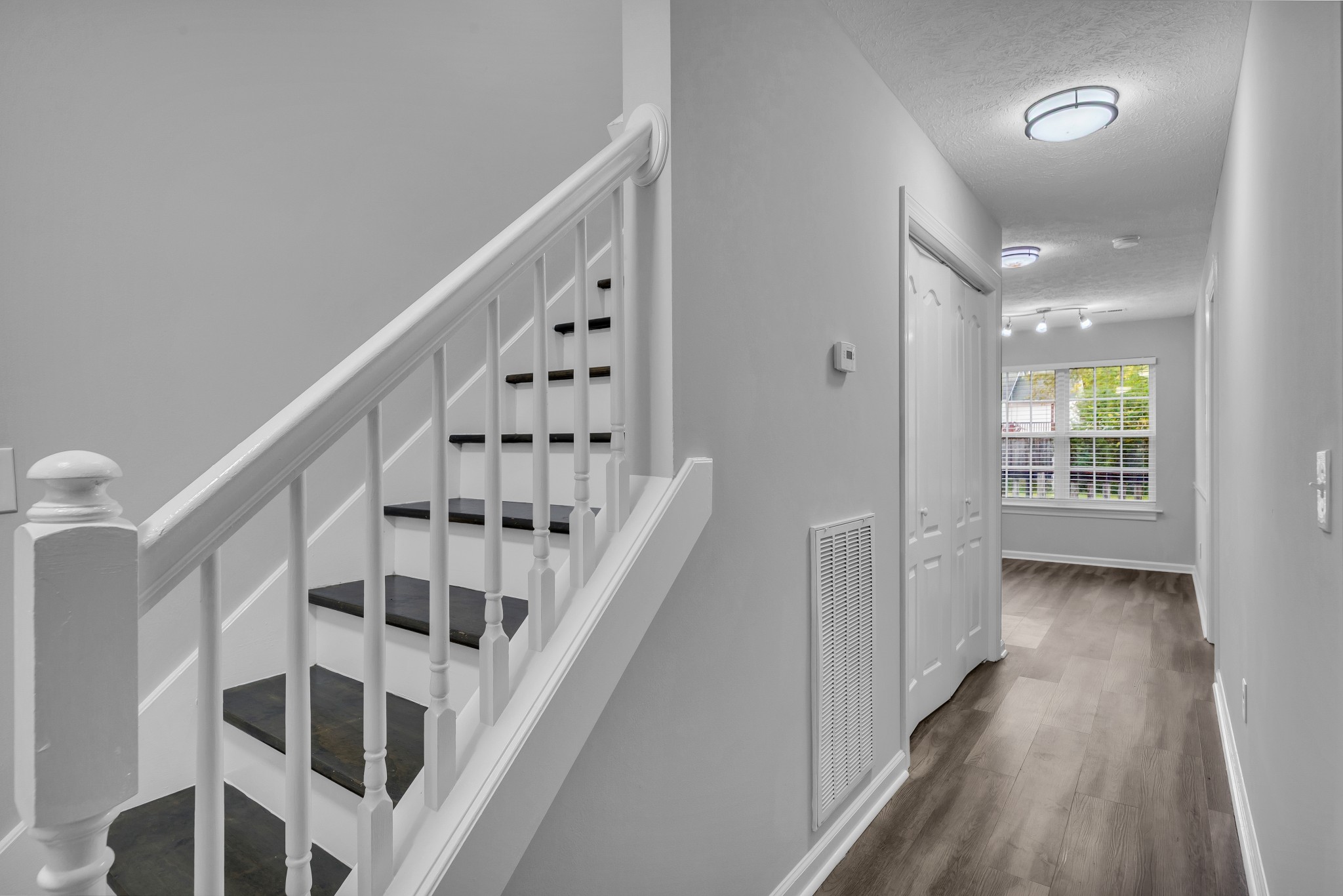 1730 Battleground Dr