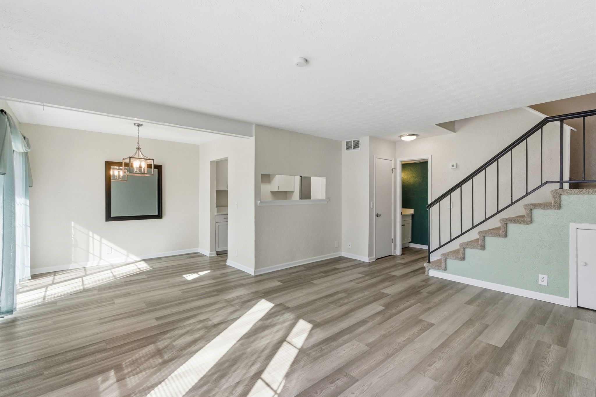 810 Bellevue Rd Unit: 214