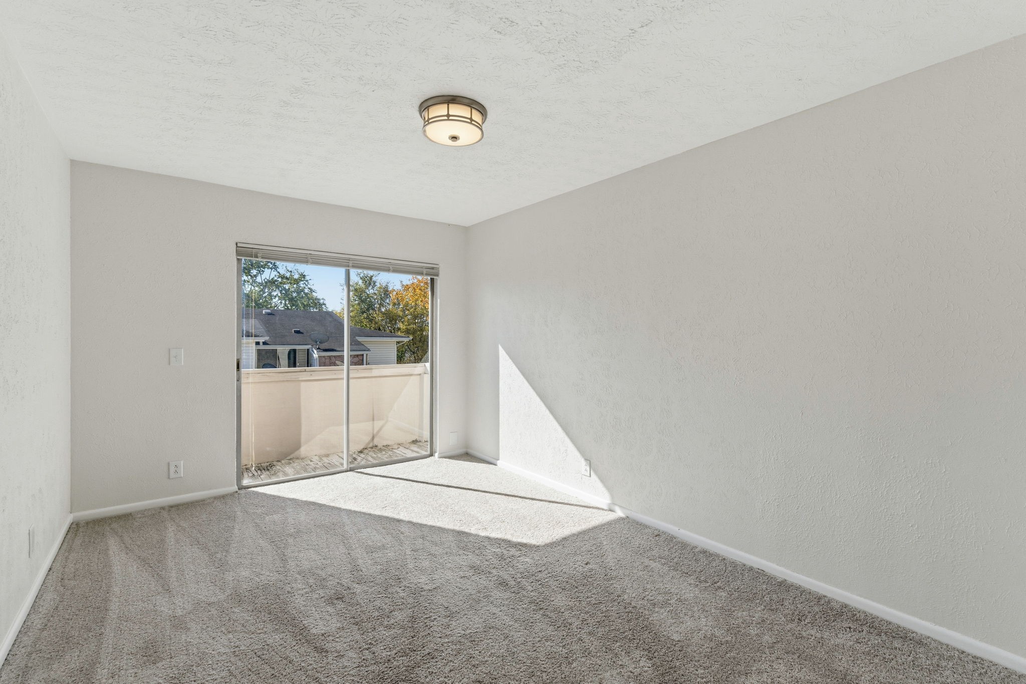 810 Bellevue Rd Unit: 214