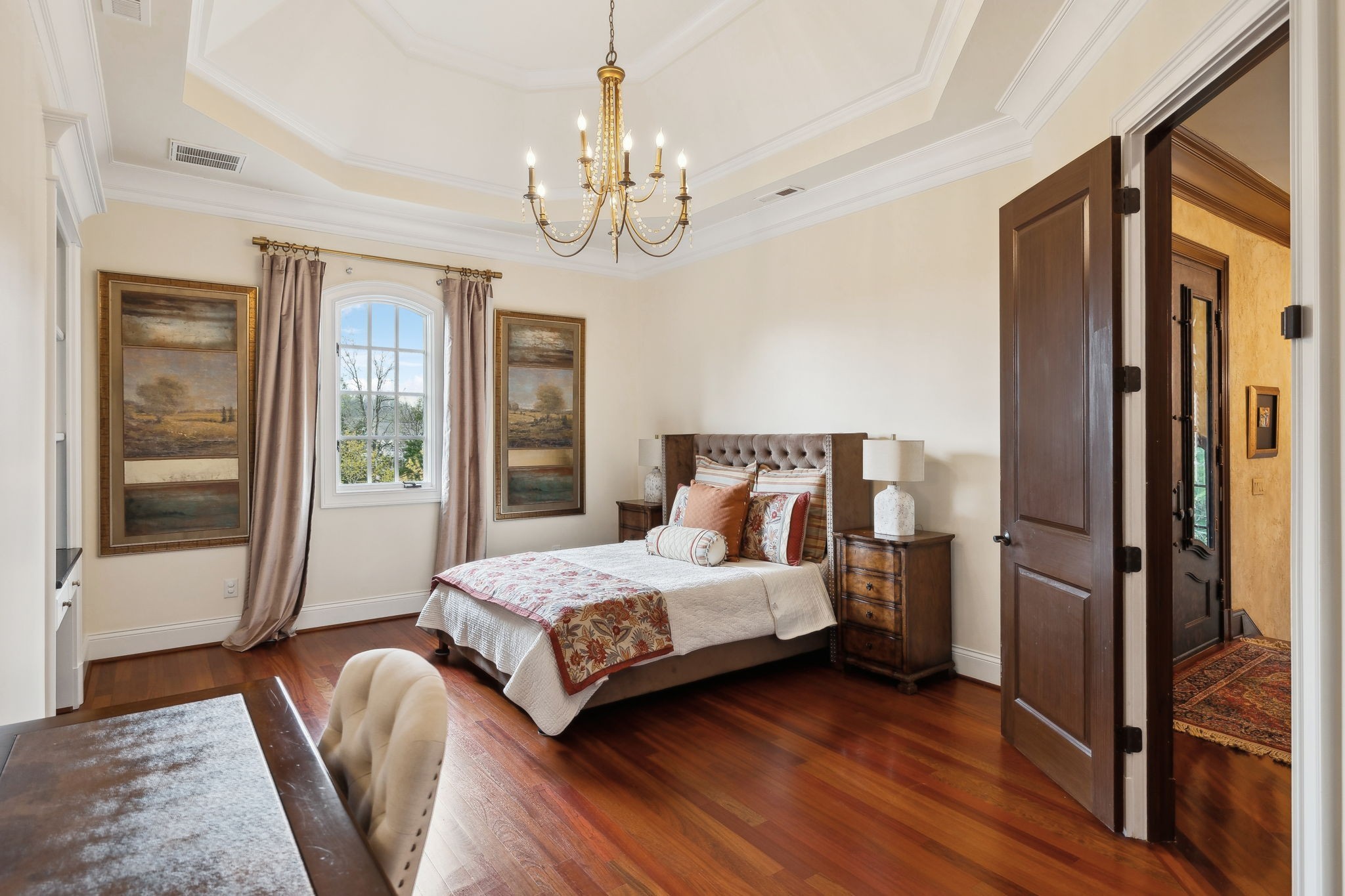 128 Woodward Hills Pl