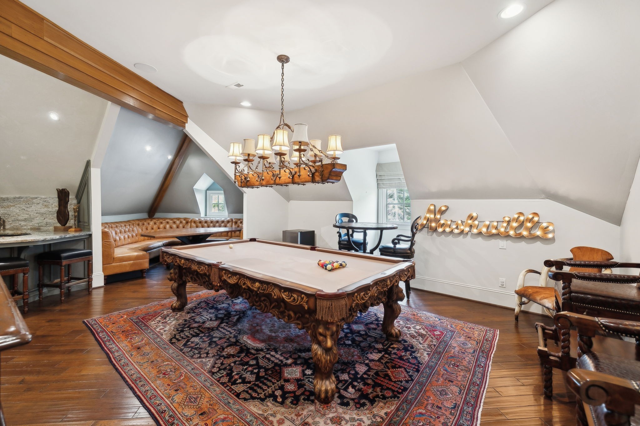 128 Woodward Hills Pl