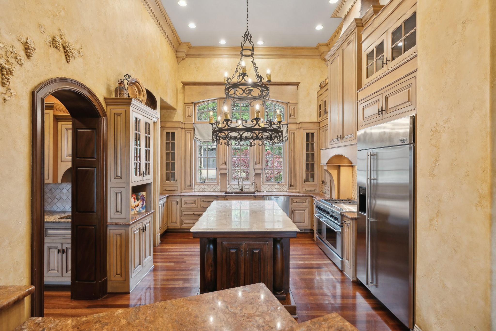 128 Woodward Hills Pl