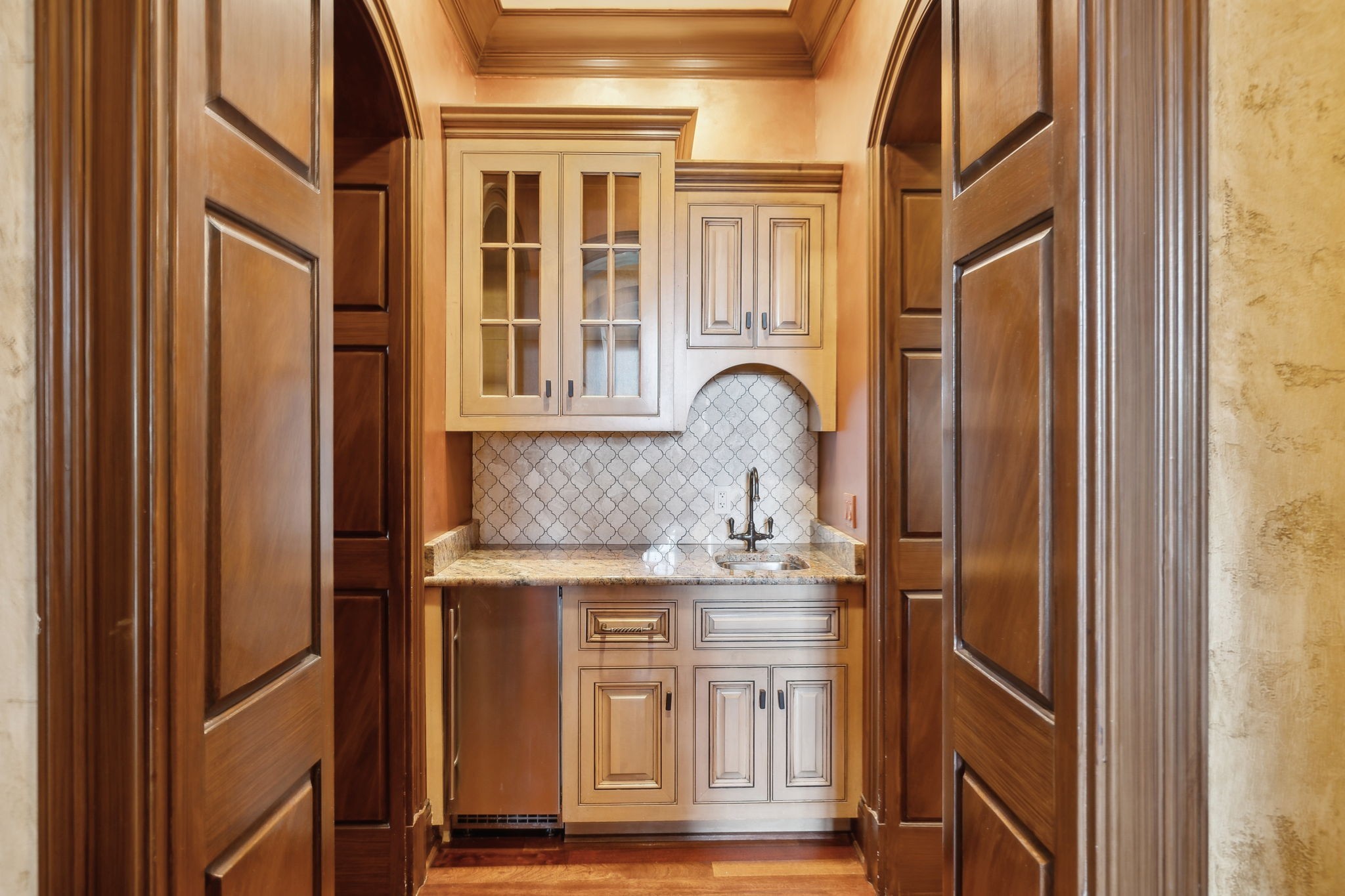 128 Woodward Hills Pl