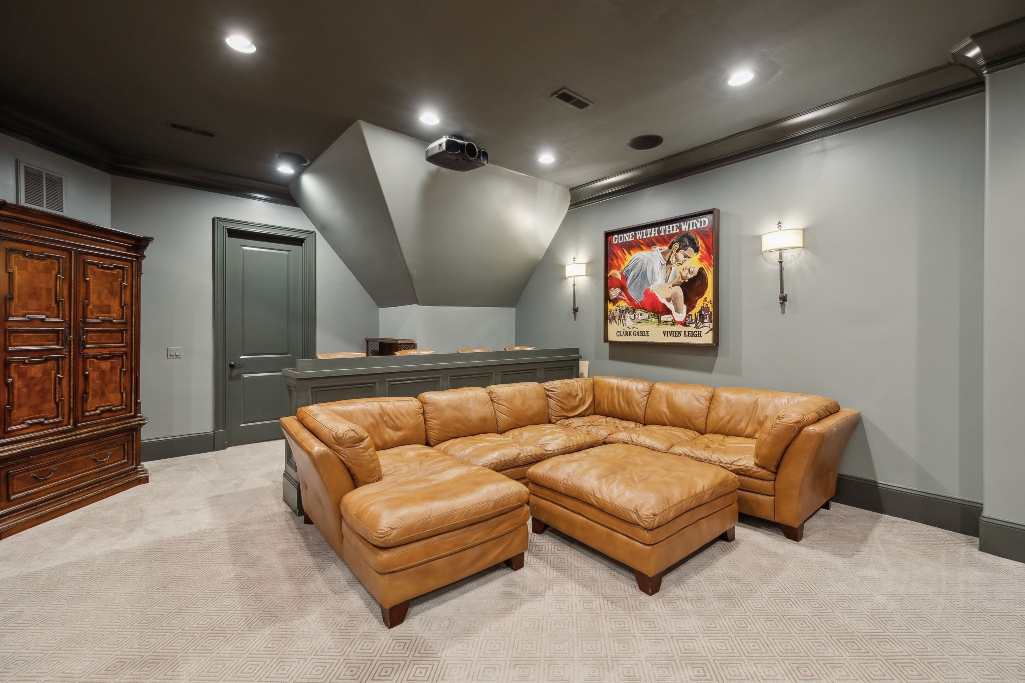 128 Woodward Hills Pl