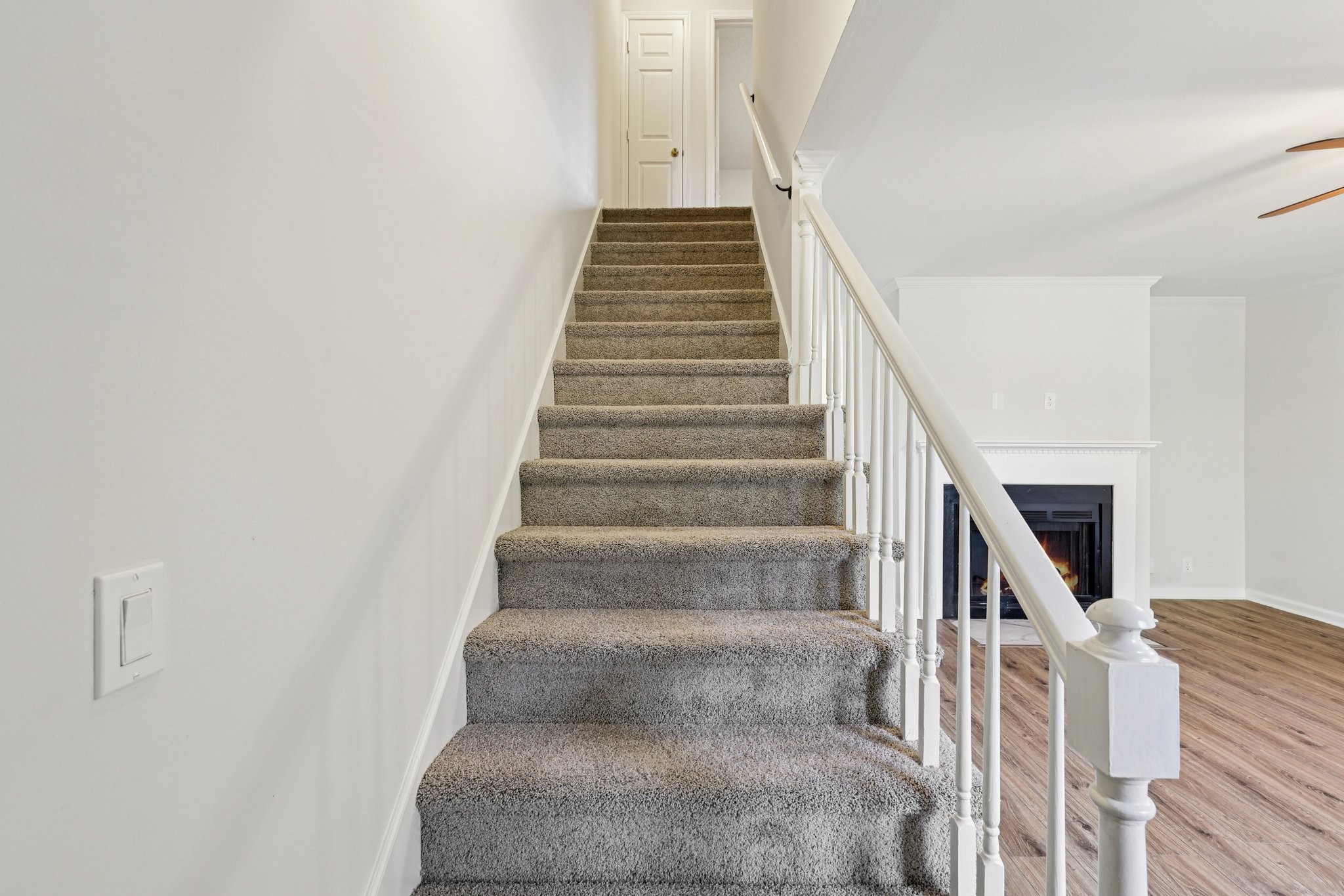 618 Hickory Glade Ct