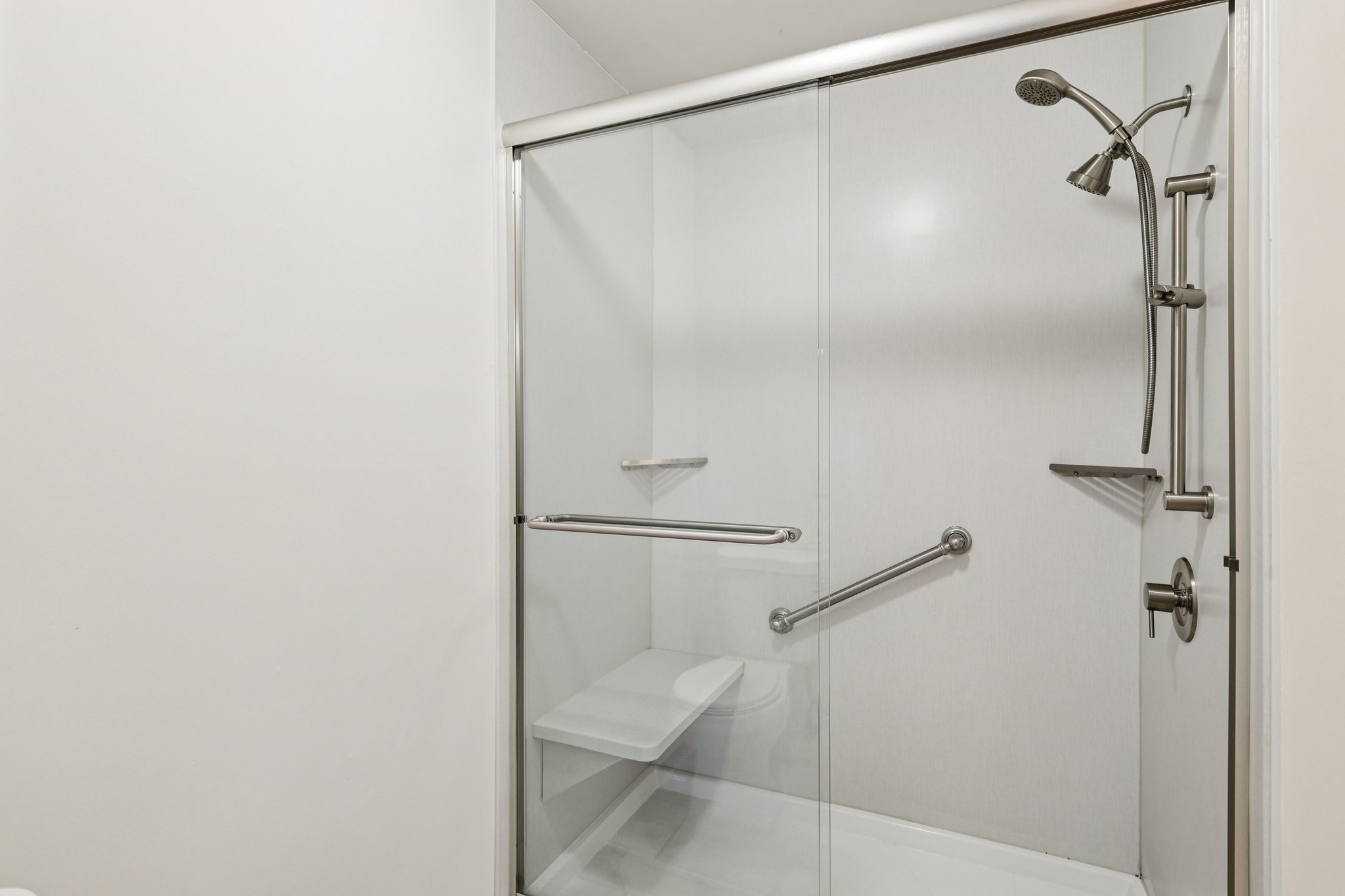 618 Hickory Glade Ct