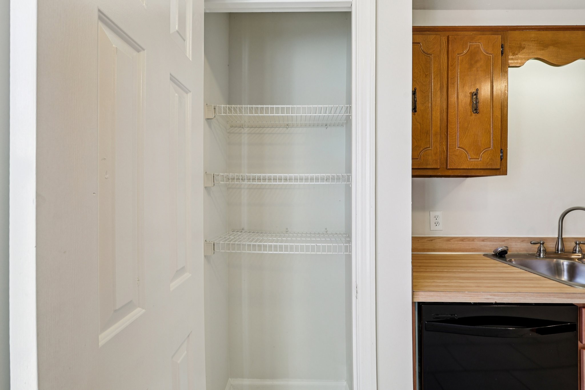 618 Hickory Glade Ct