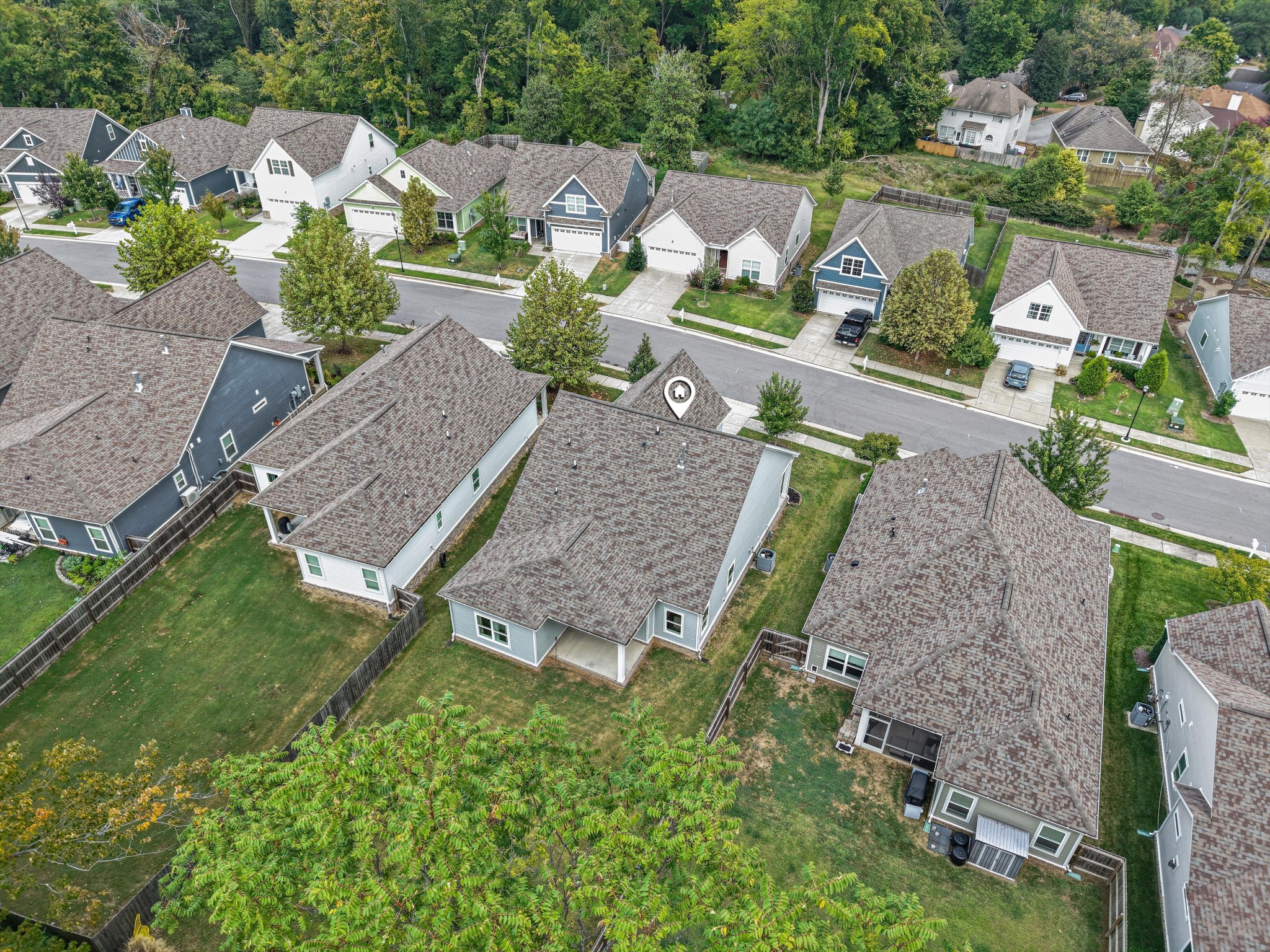 213 Hermitage Point Dr