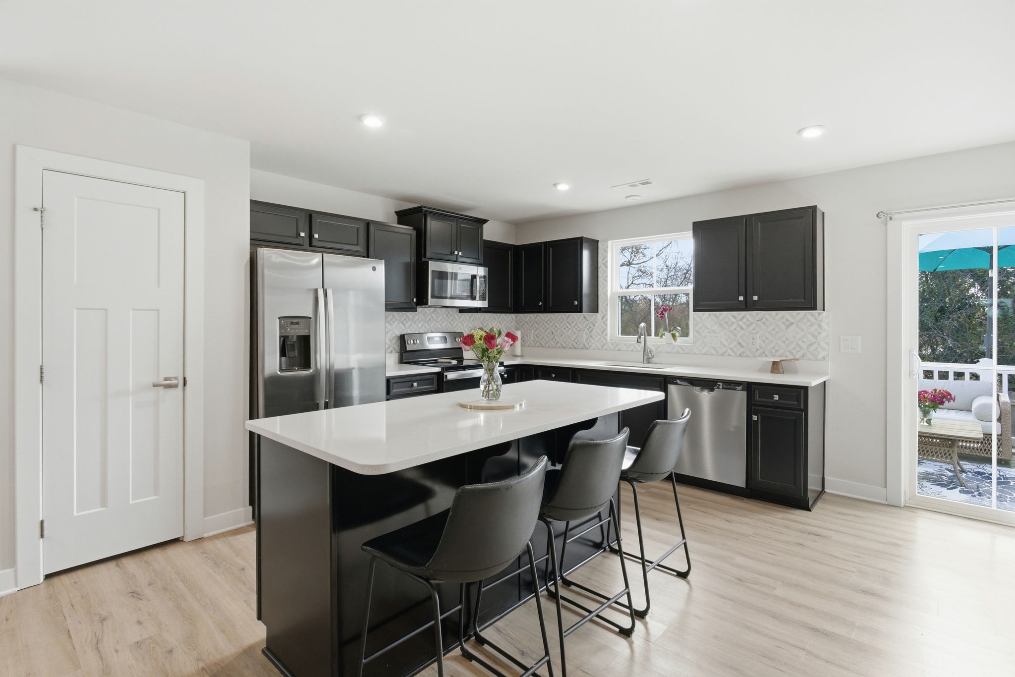 2625 Thornton Grove Blvd