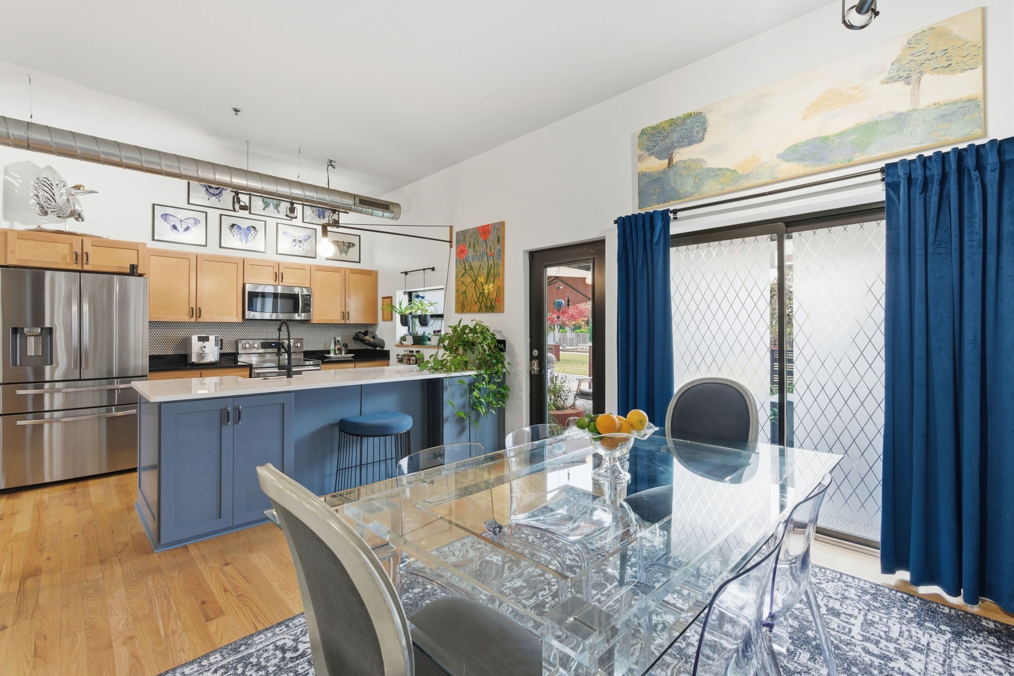 1342 Rosa L Parks Blvd