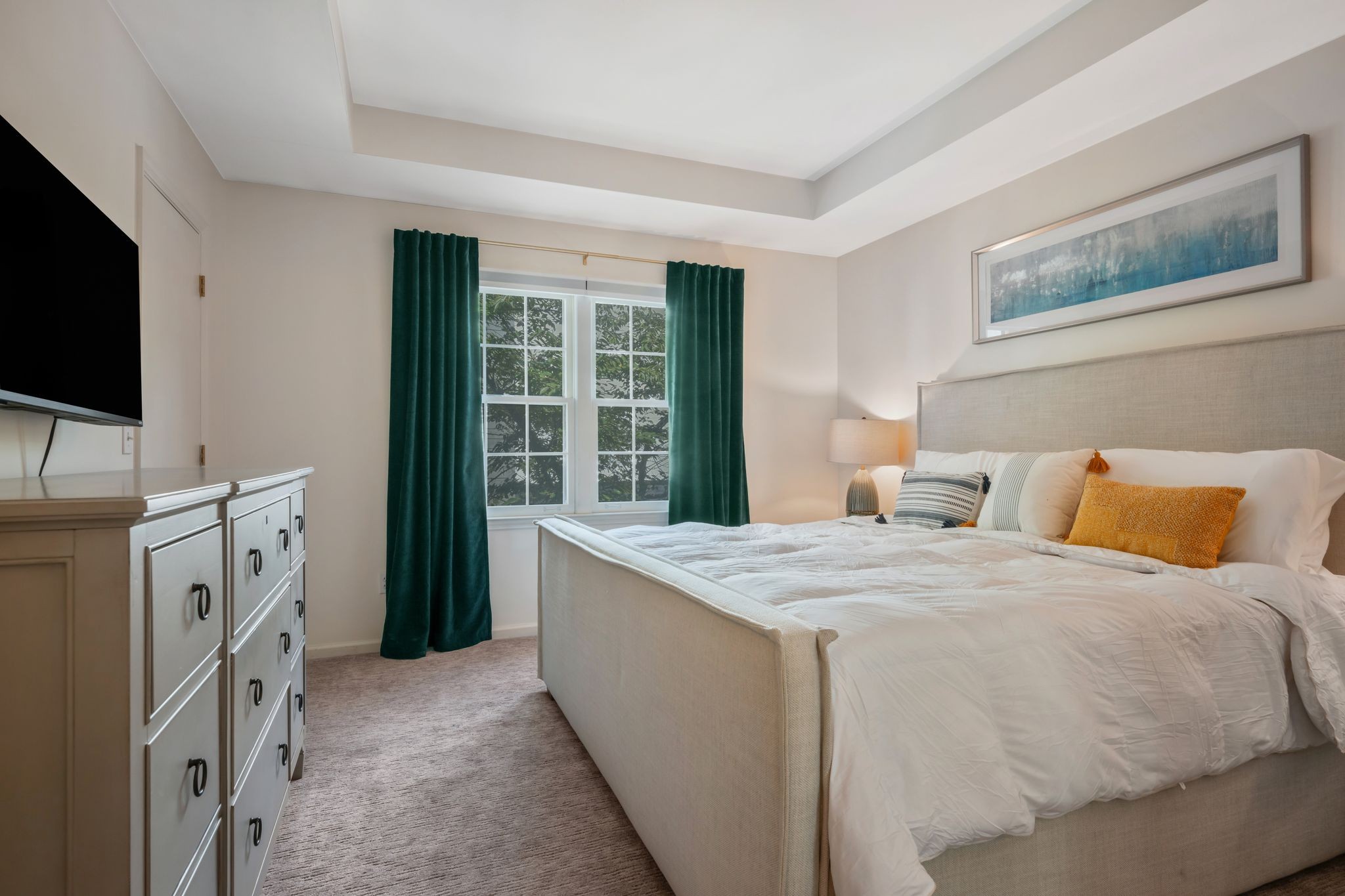 3135 Long Blvd Unit: 2