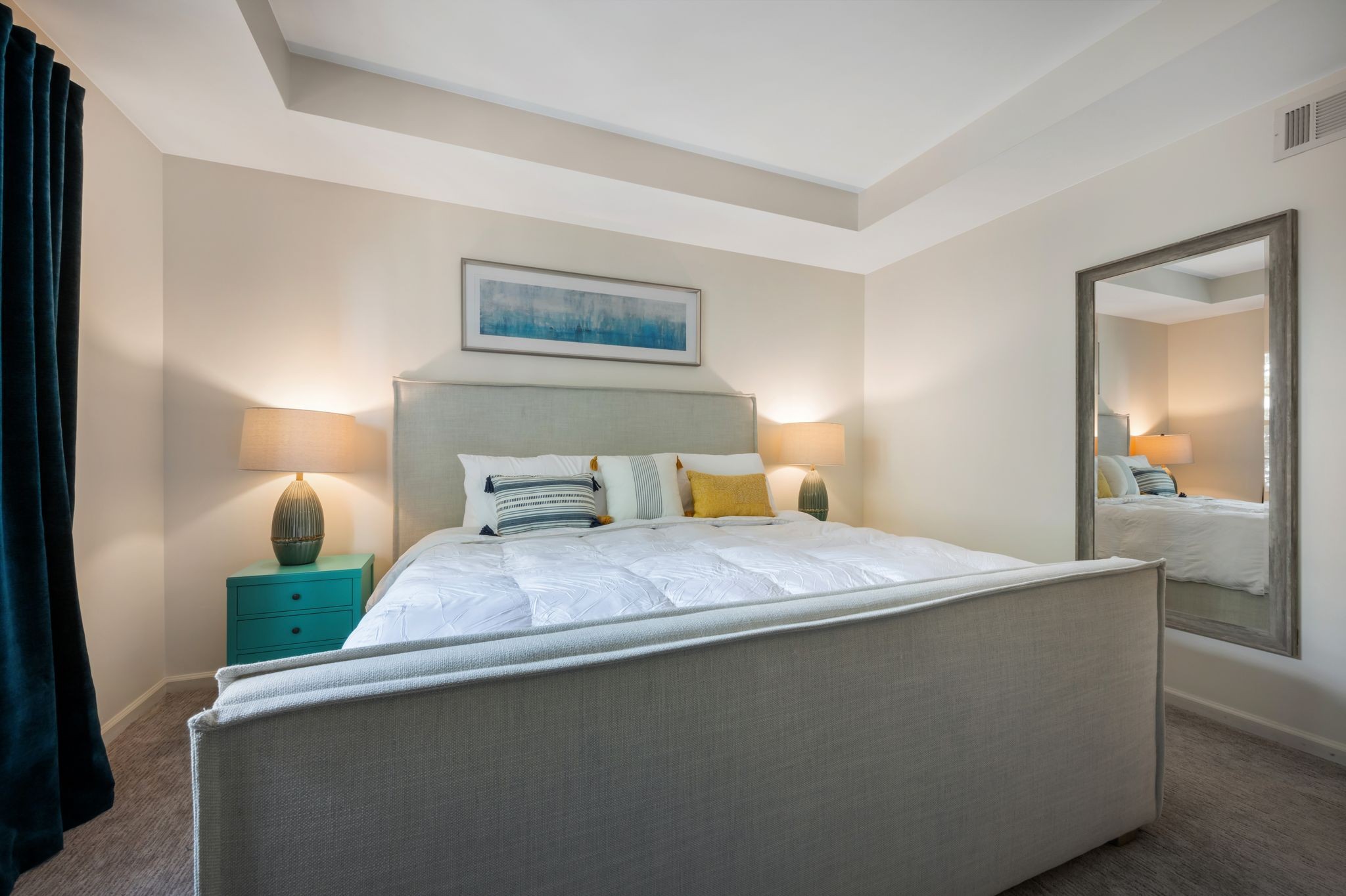 3135 Long Blvd Unit: 2