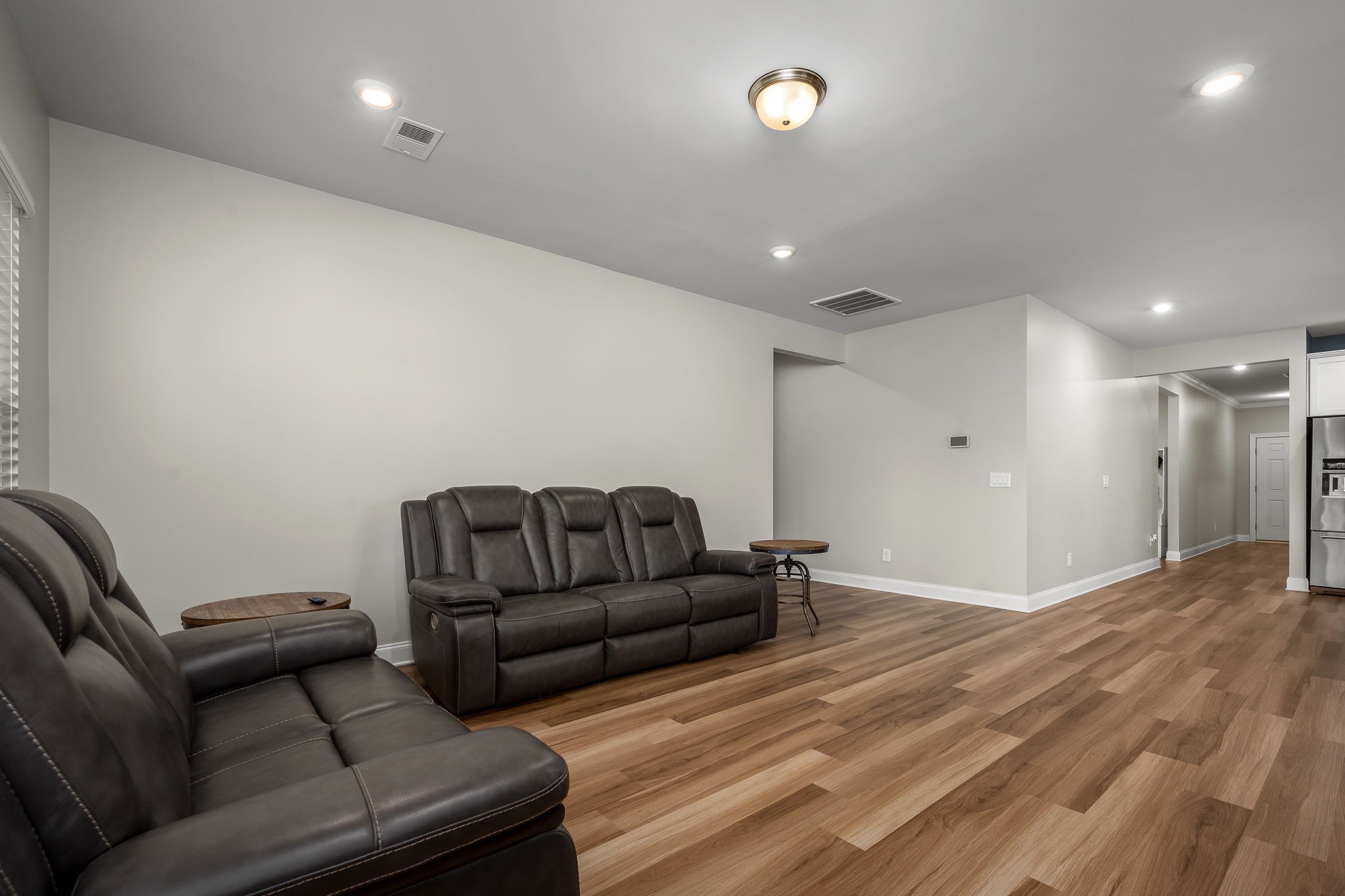 2525 Prairie Hill Dr