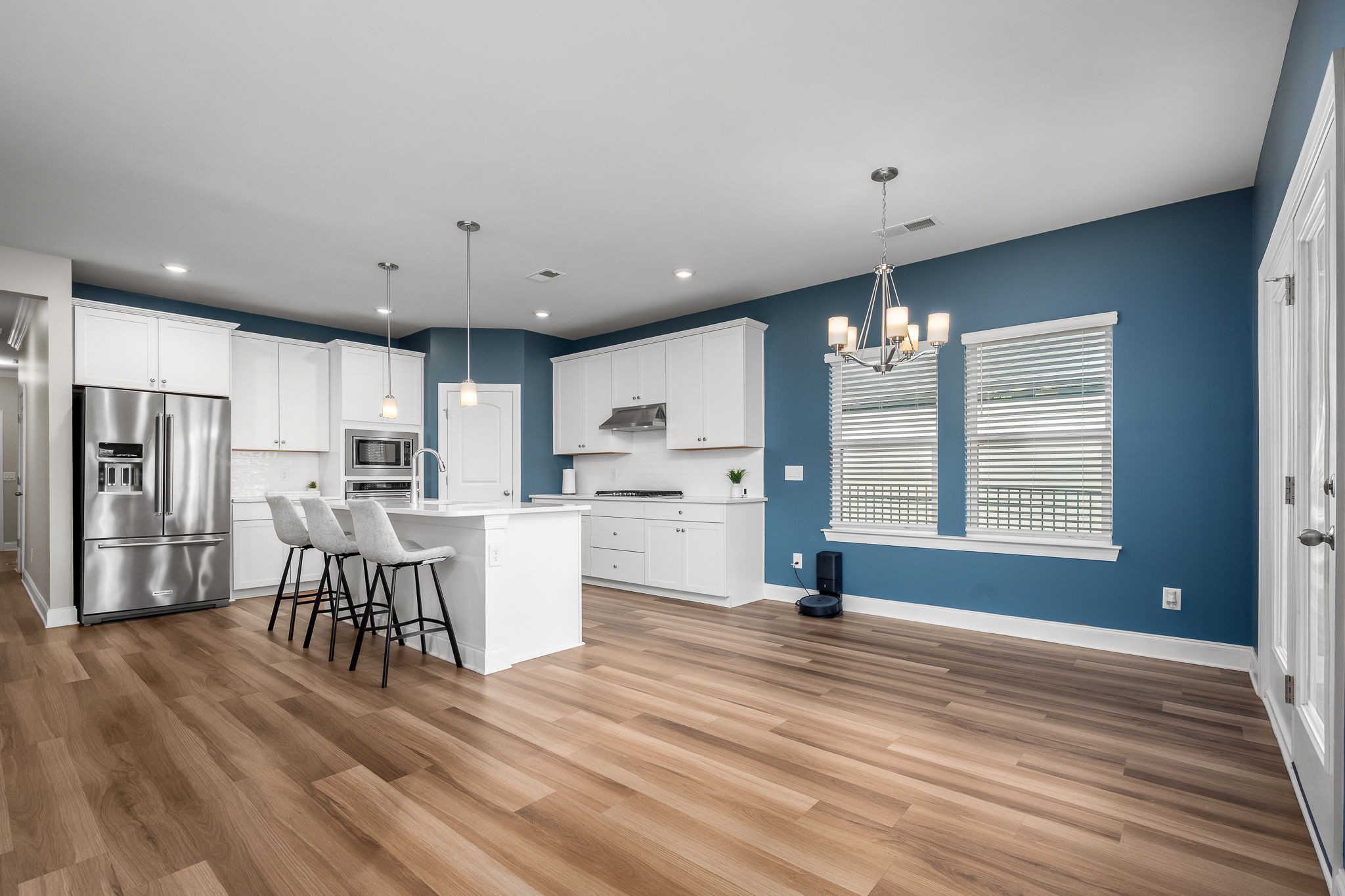 2525 Prairie Hill Dr