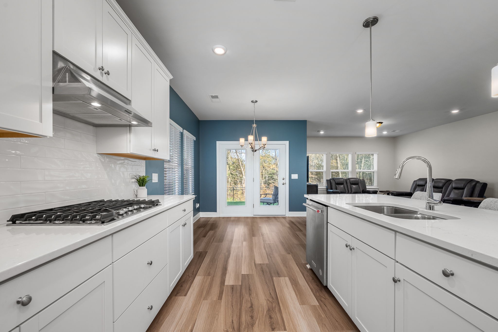 2525 Prairie Hill Dr