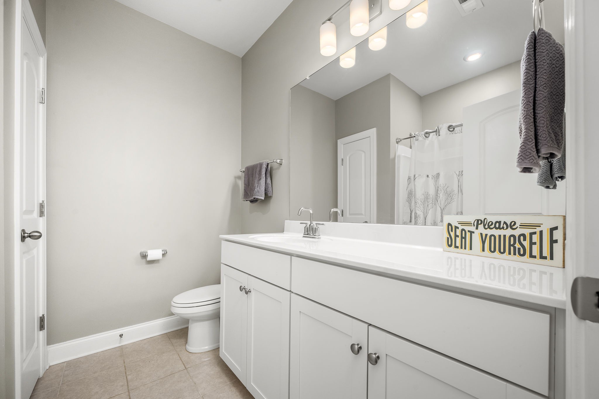 2525 Prairie Hill Dr