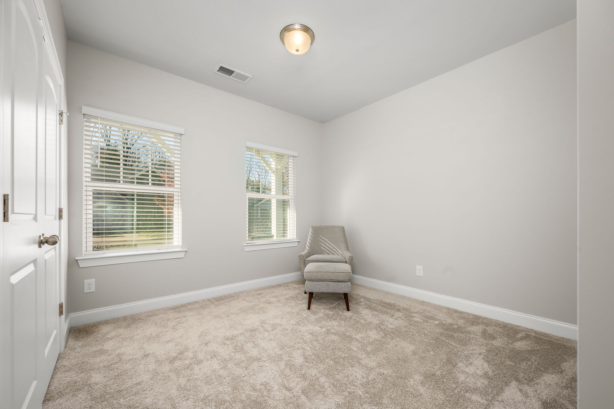 2525 Prairie Hill Dr