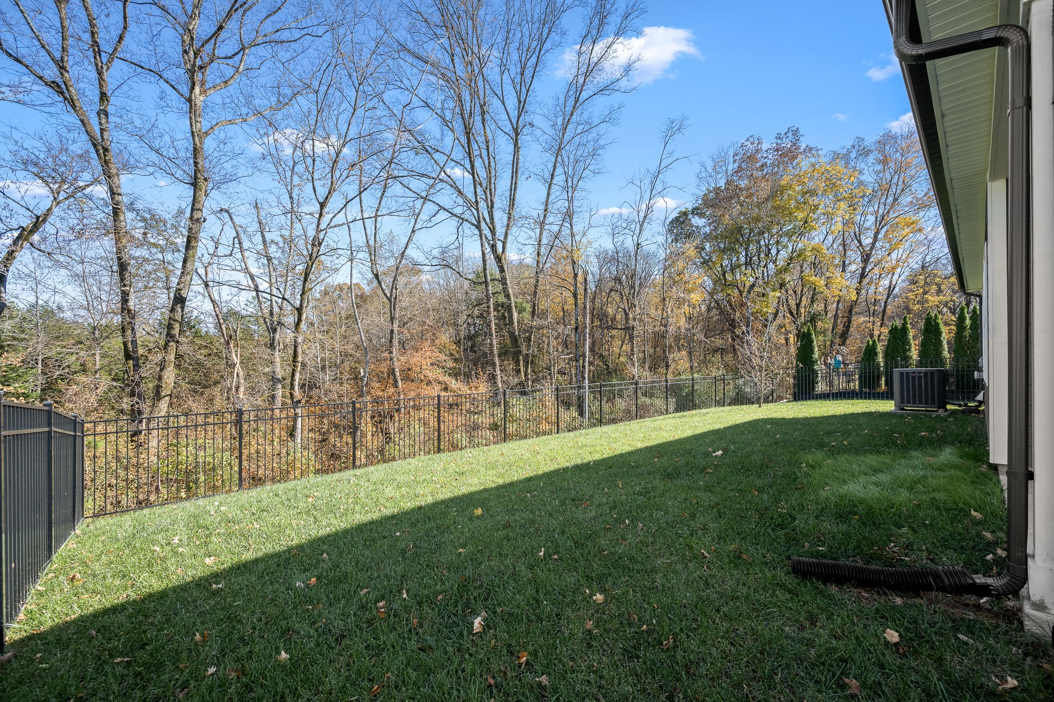 2525 Prairie Hill Dr