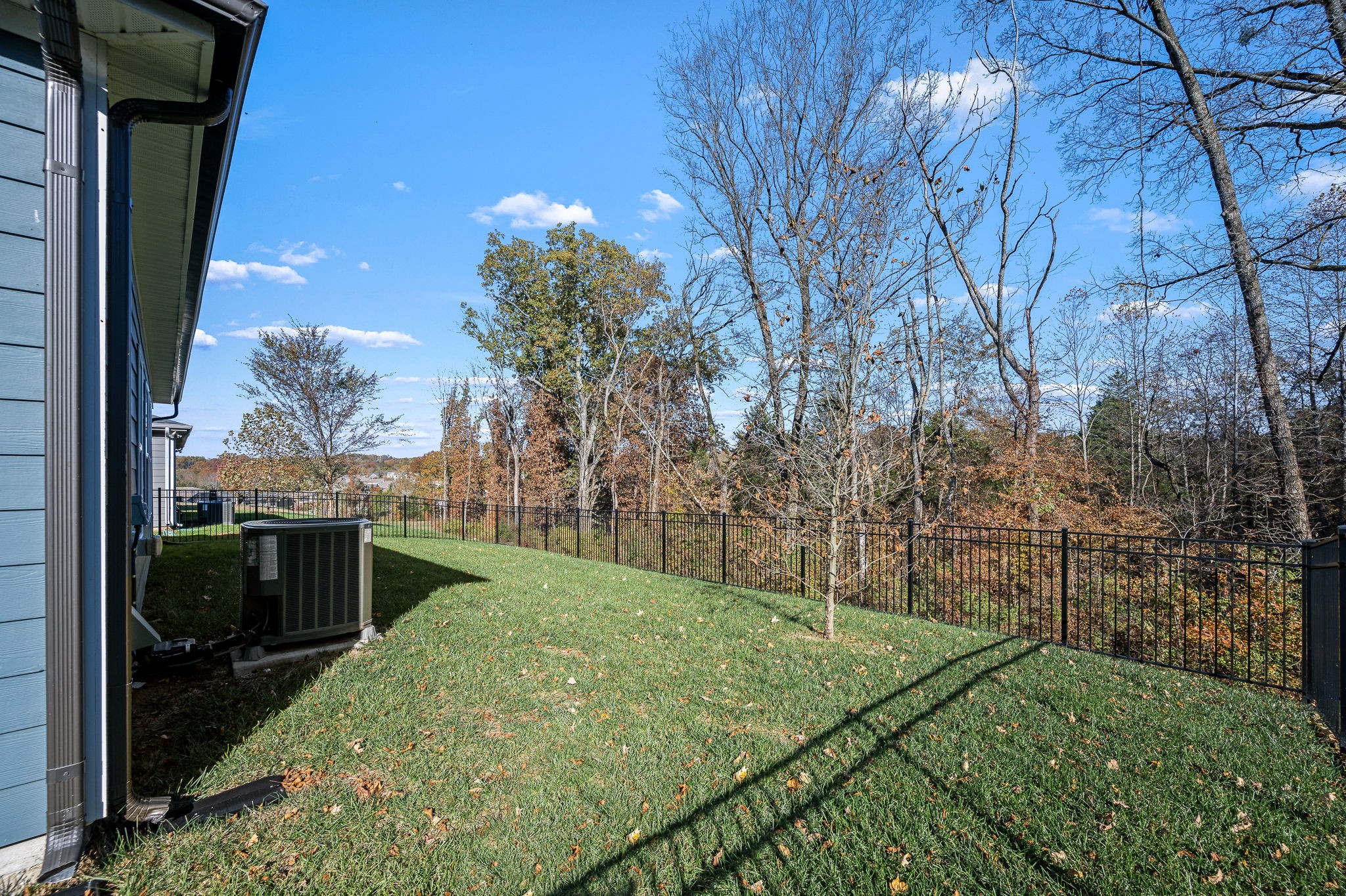 2525 Prairie Hill Dr