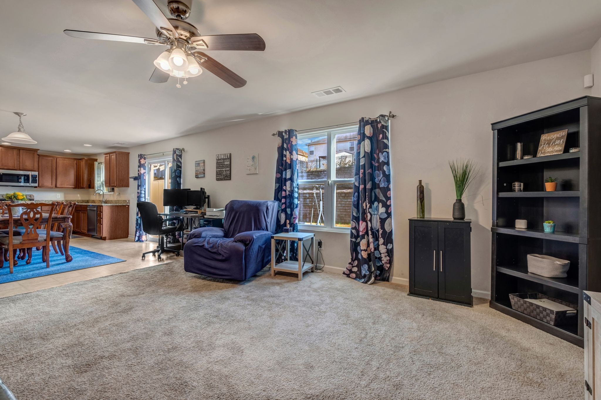 519 Rock Island Way