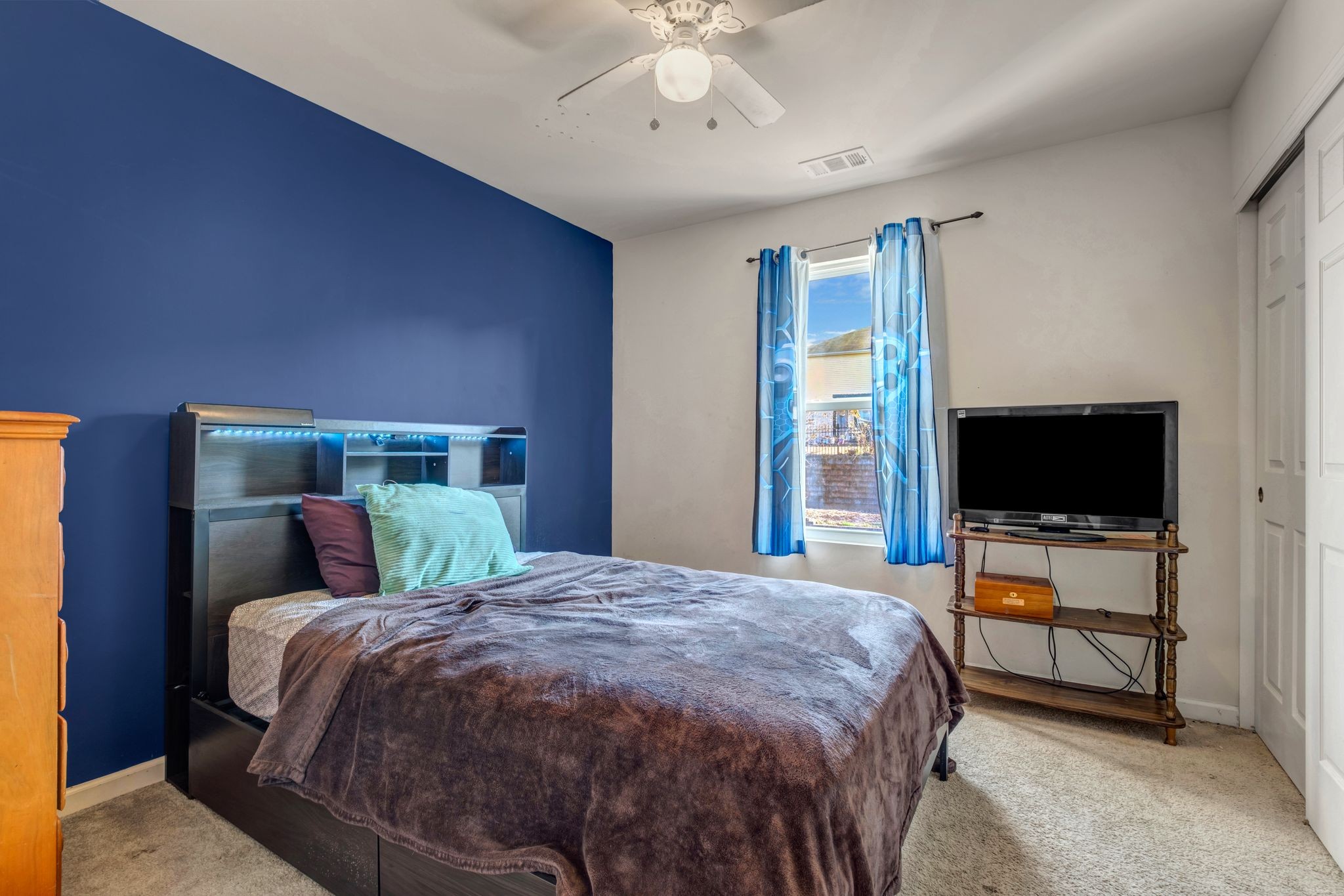 519 Rock Island Way