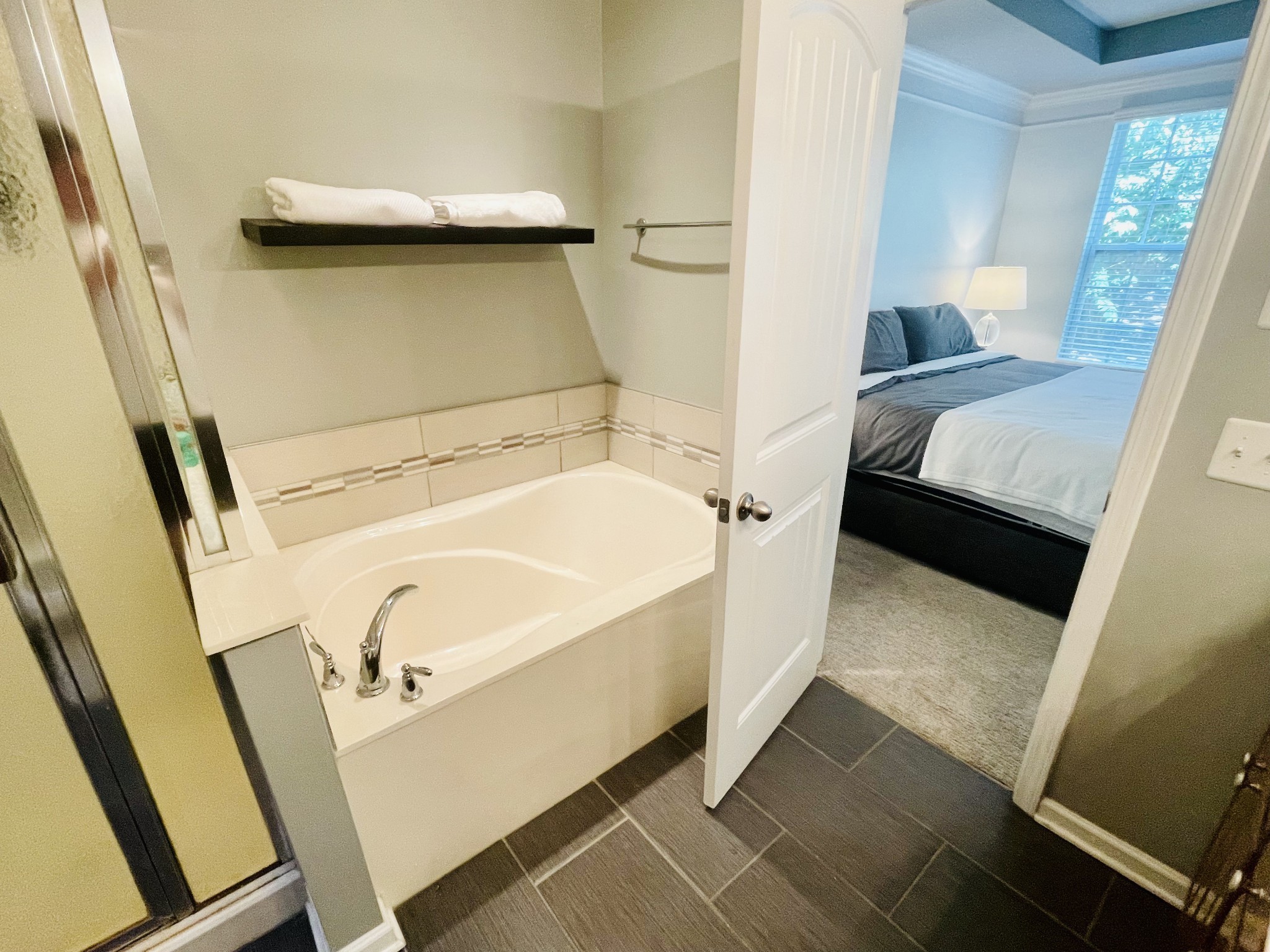 2349 Traemoor Village Pl