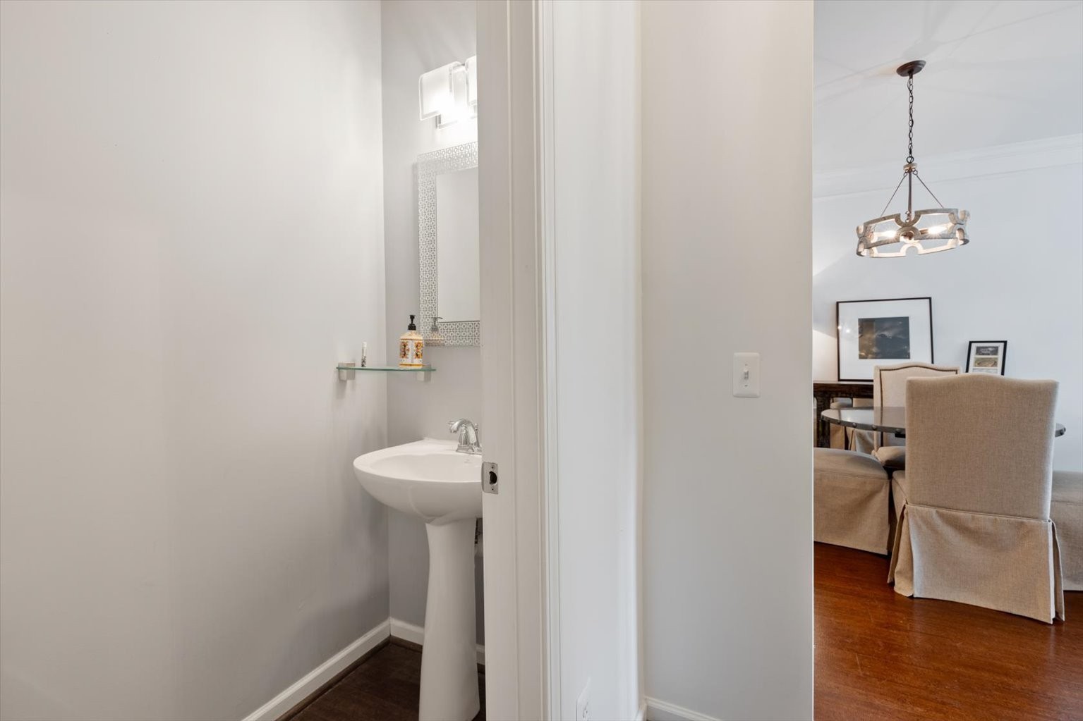 2349 Traemoor Village Pl