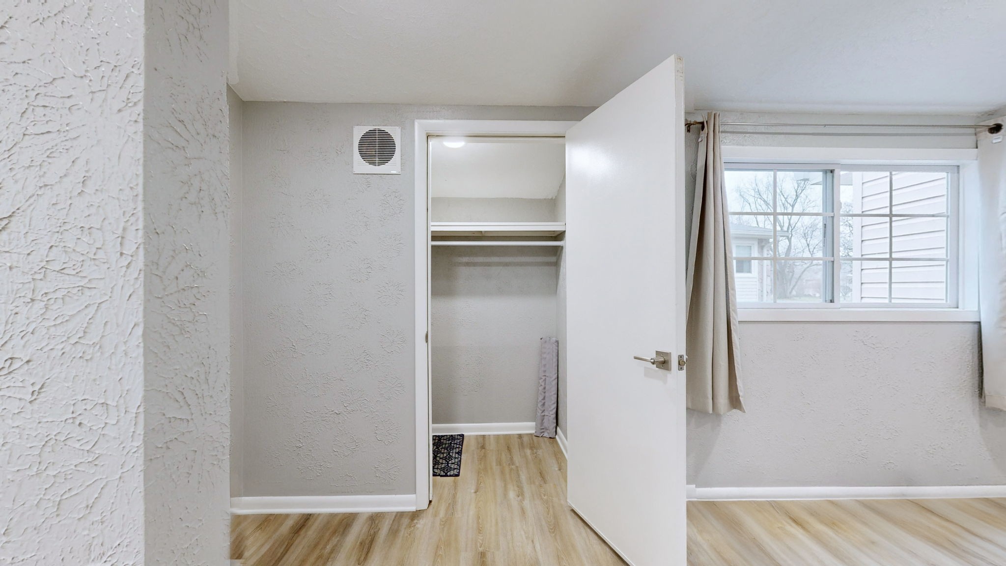 810 Bellevue Rd Unit: 213