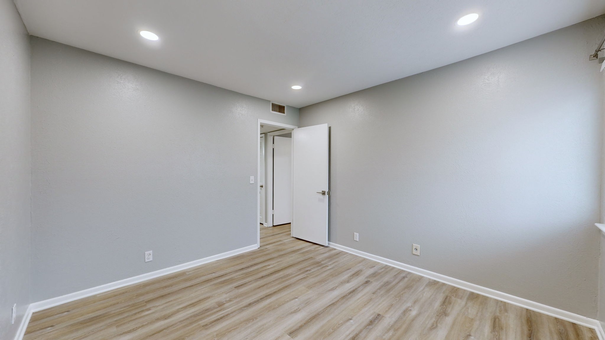 810 Bellevue Rd Unit: 213