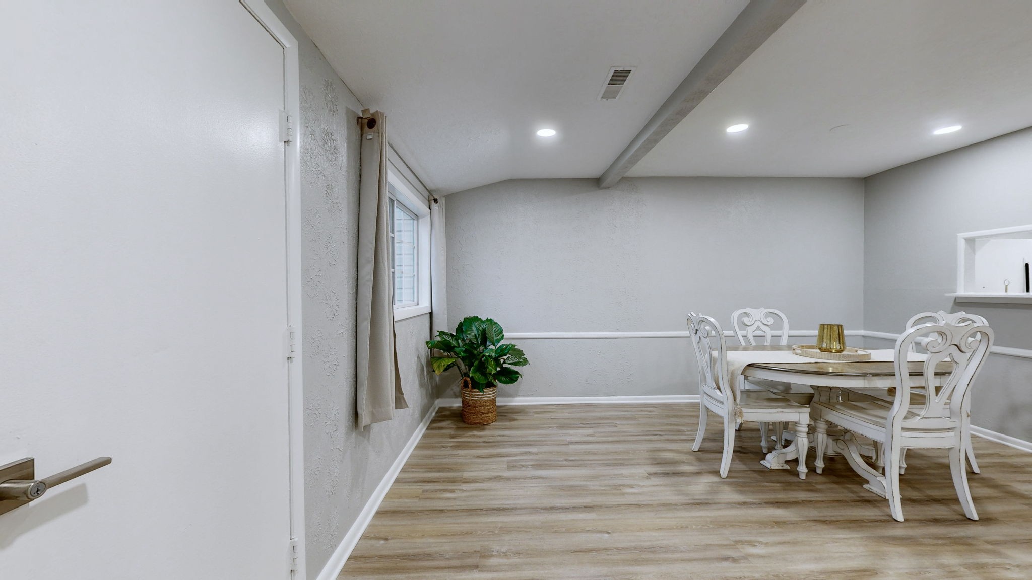 810 Bellevue Rd Unit: 213