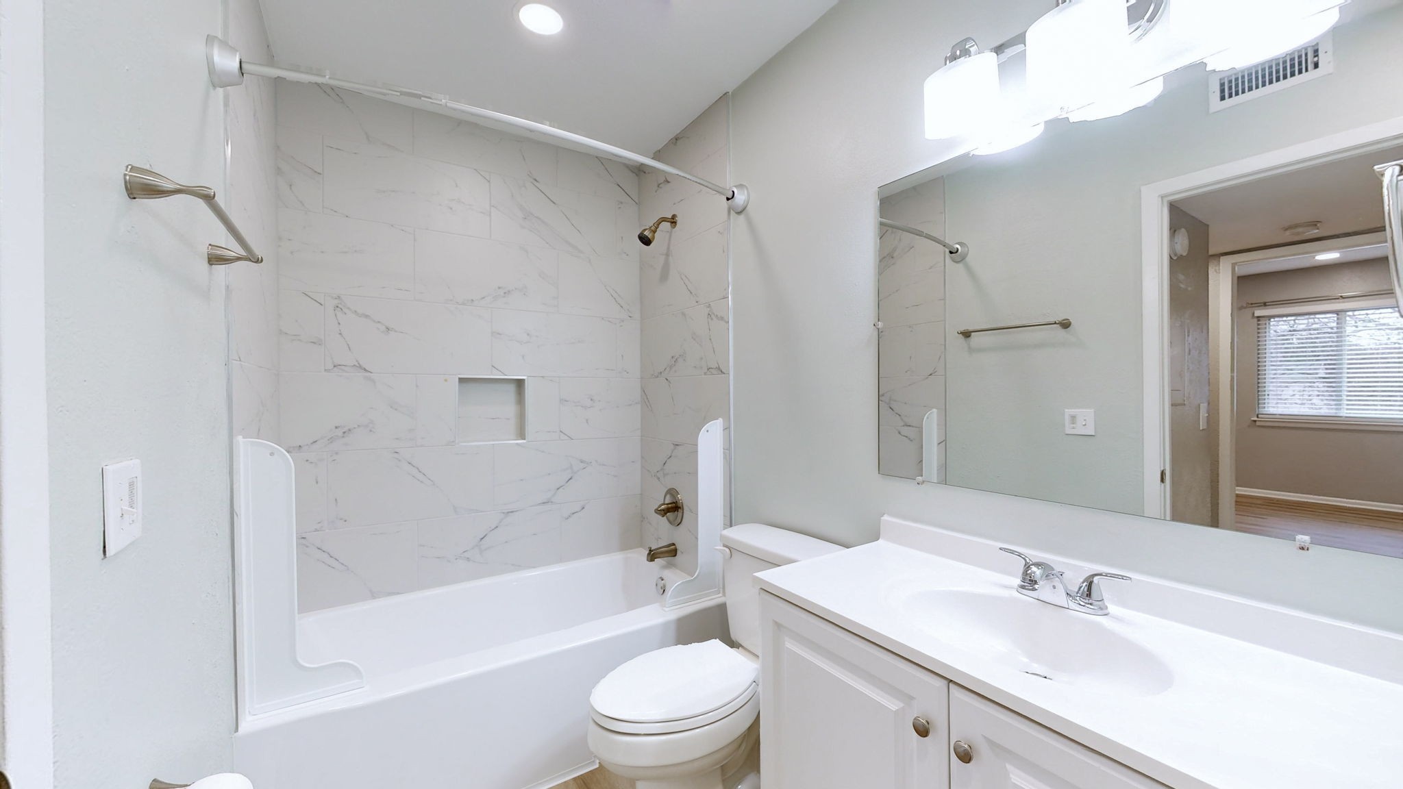 810 Bellevue Rd Unit: 213