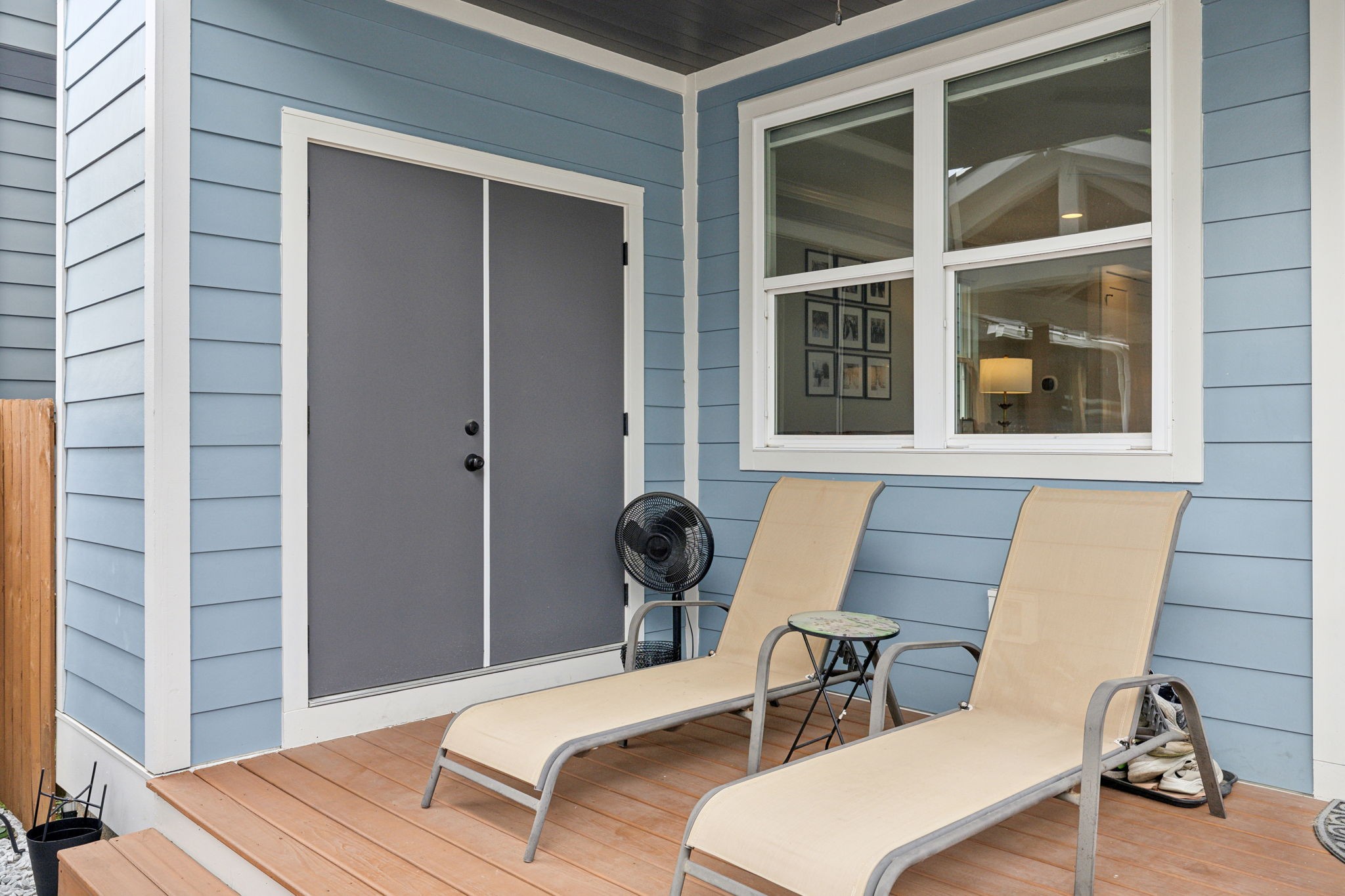 6216B California Ave