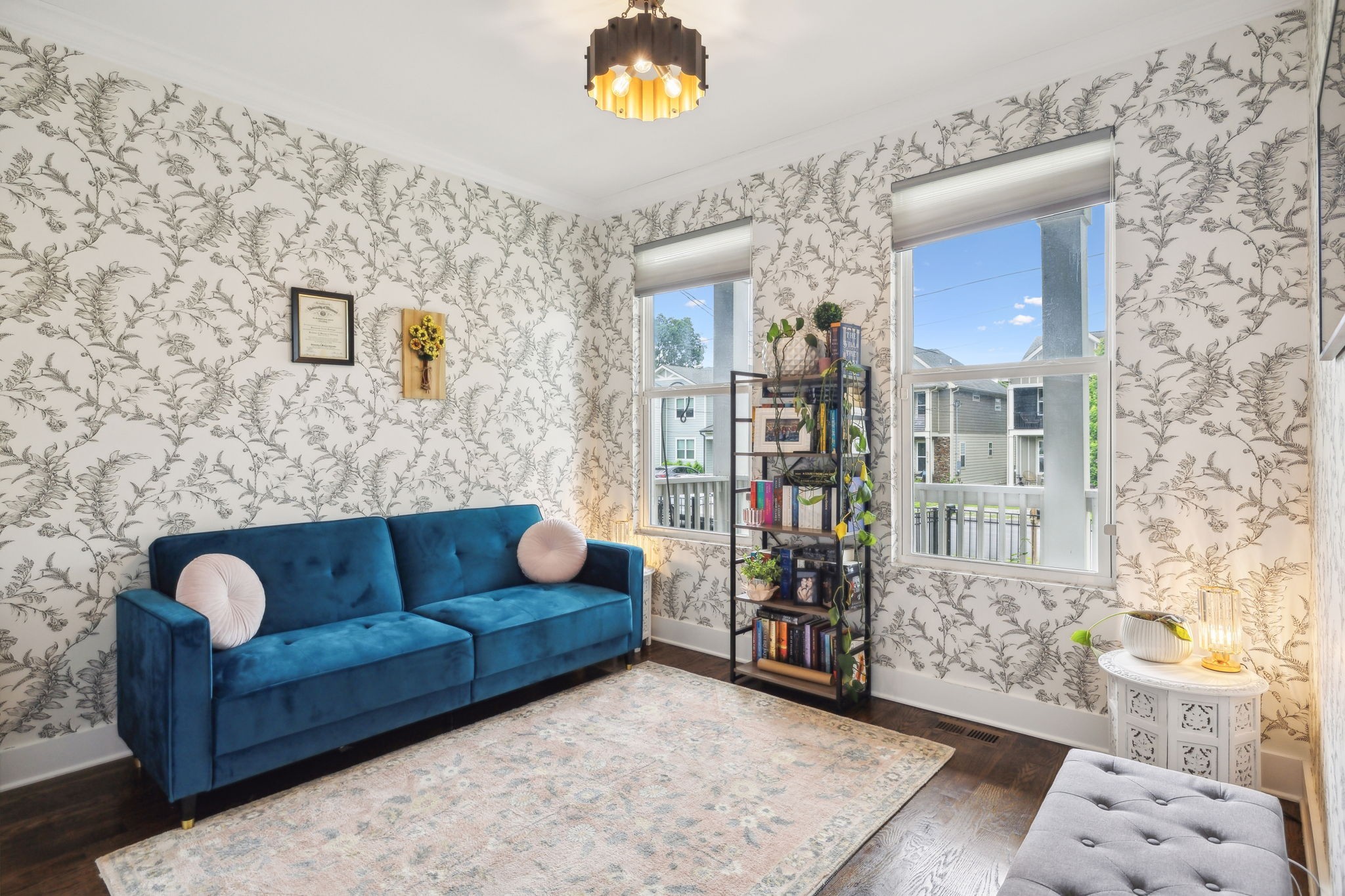 6216B California Ave