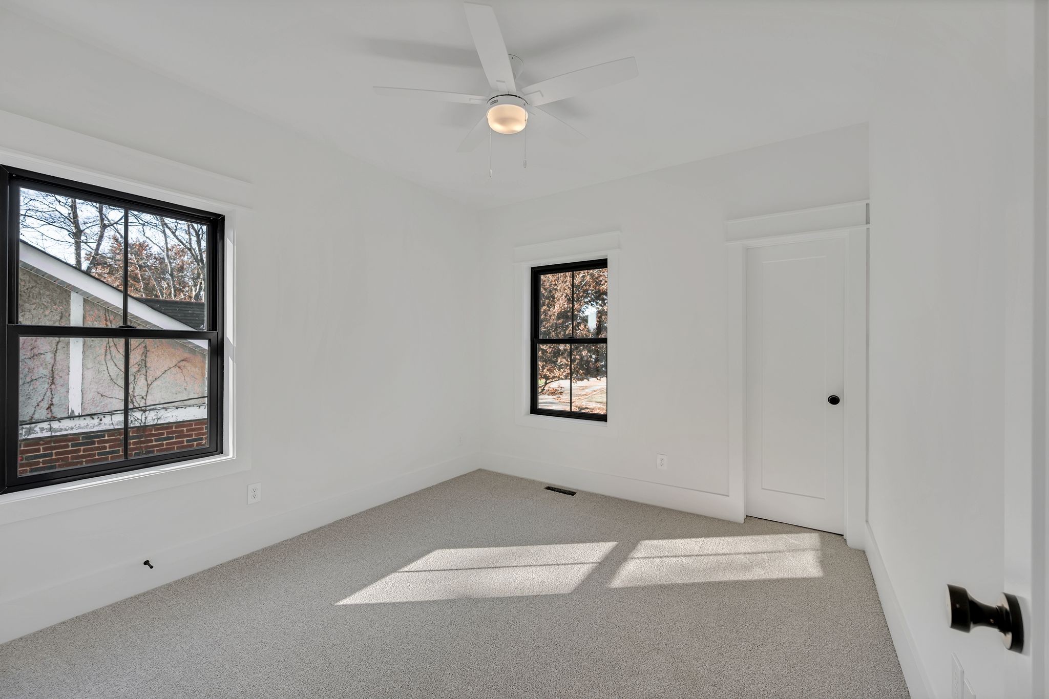 520 N Maple St Unit: 1