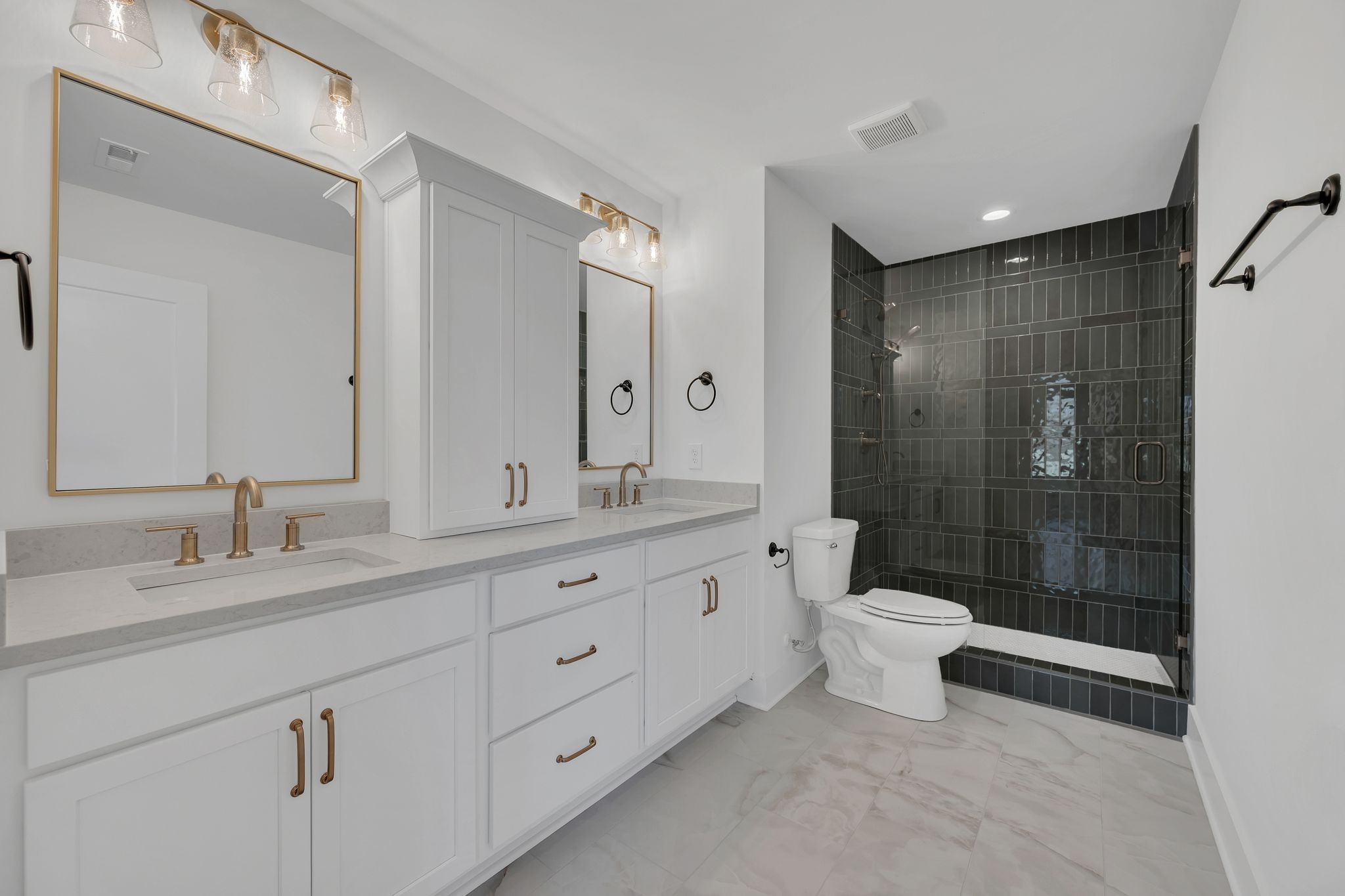 520 N Maple St Unit: 1