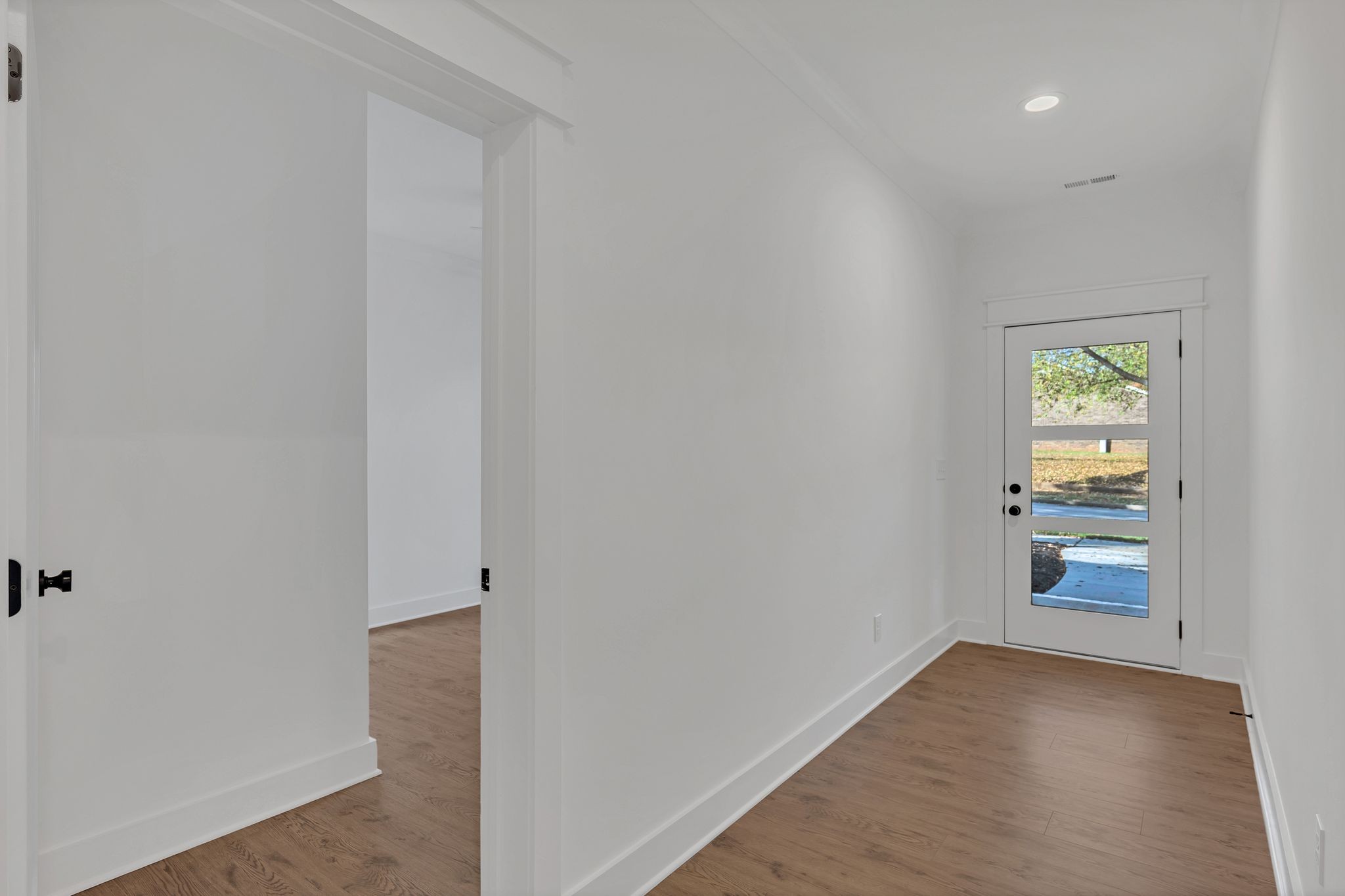 520 N Maple St Unit: 1