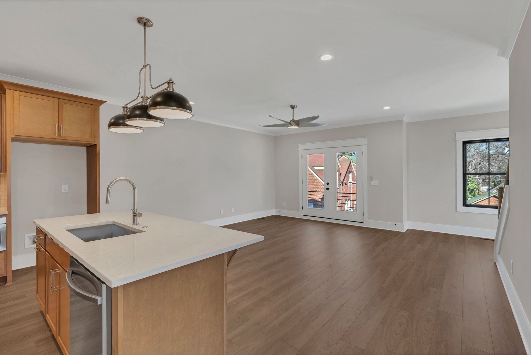 520 N Maple St Unit: 3