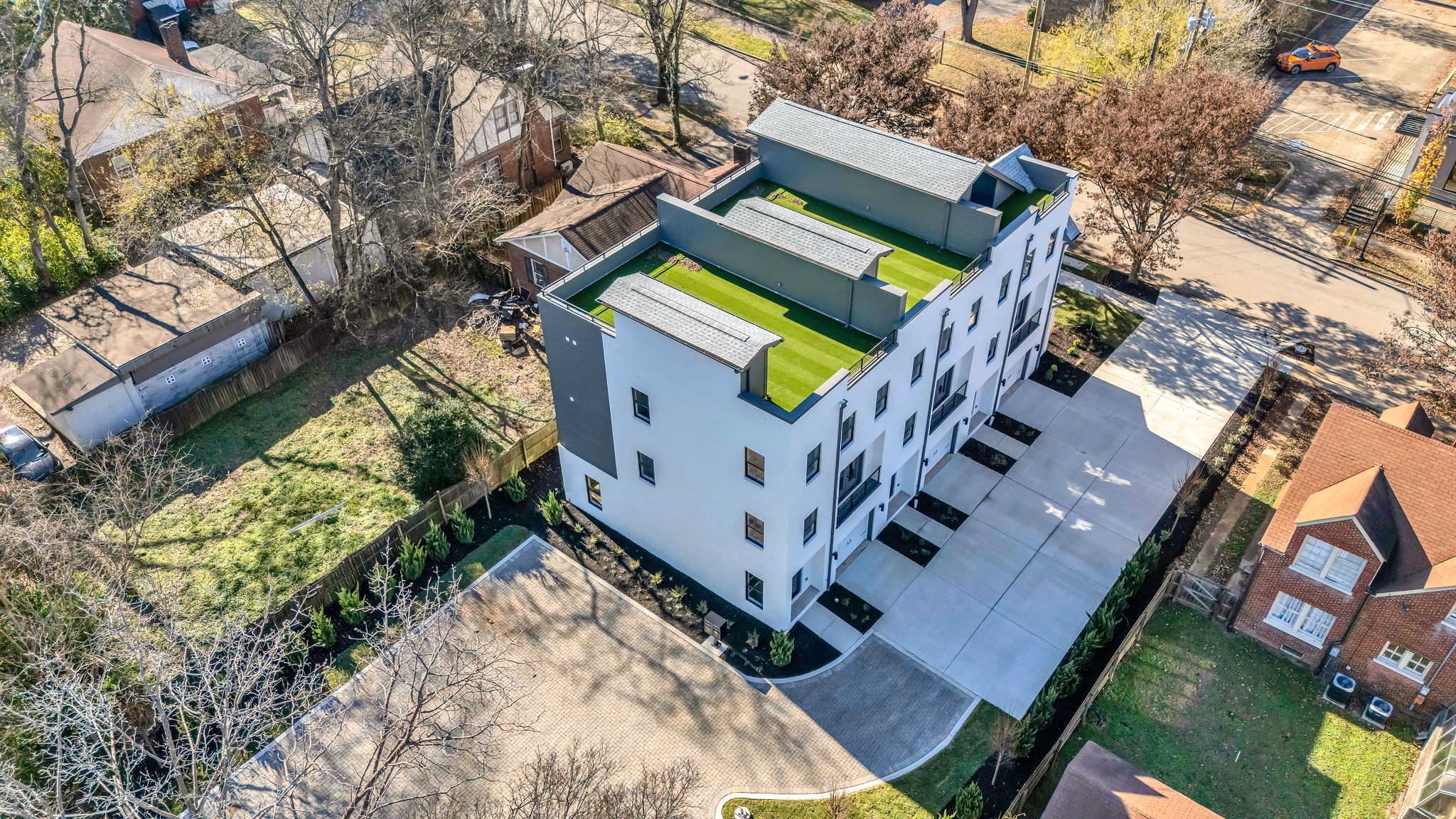 520 N Maple St Unit: 3