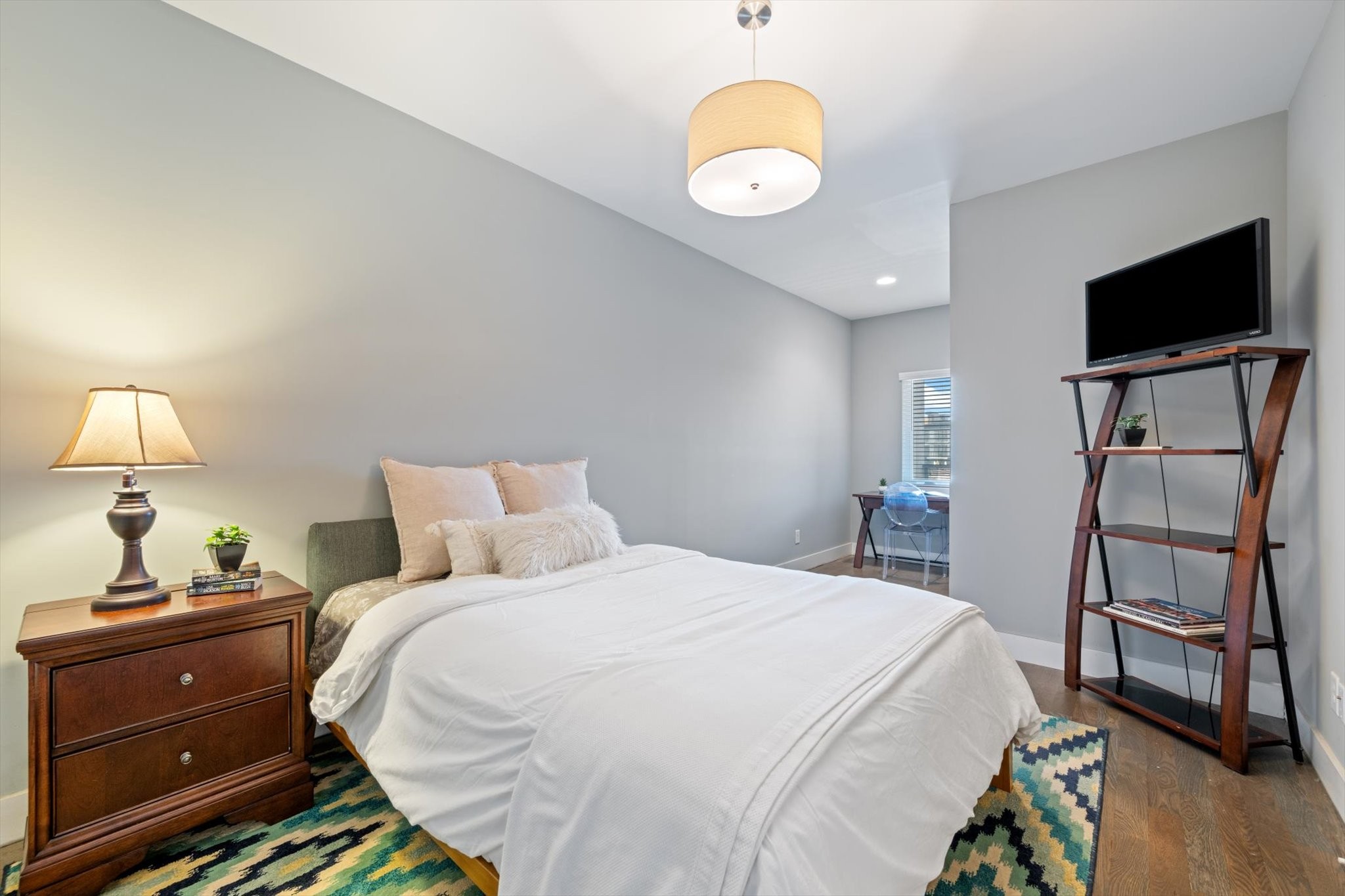 405 Avoca St Unit: 4