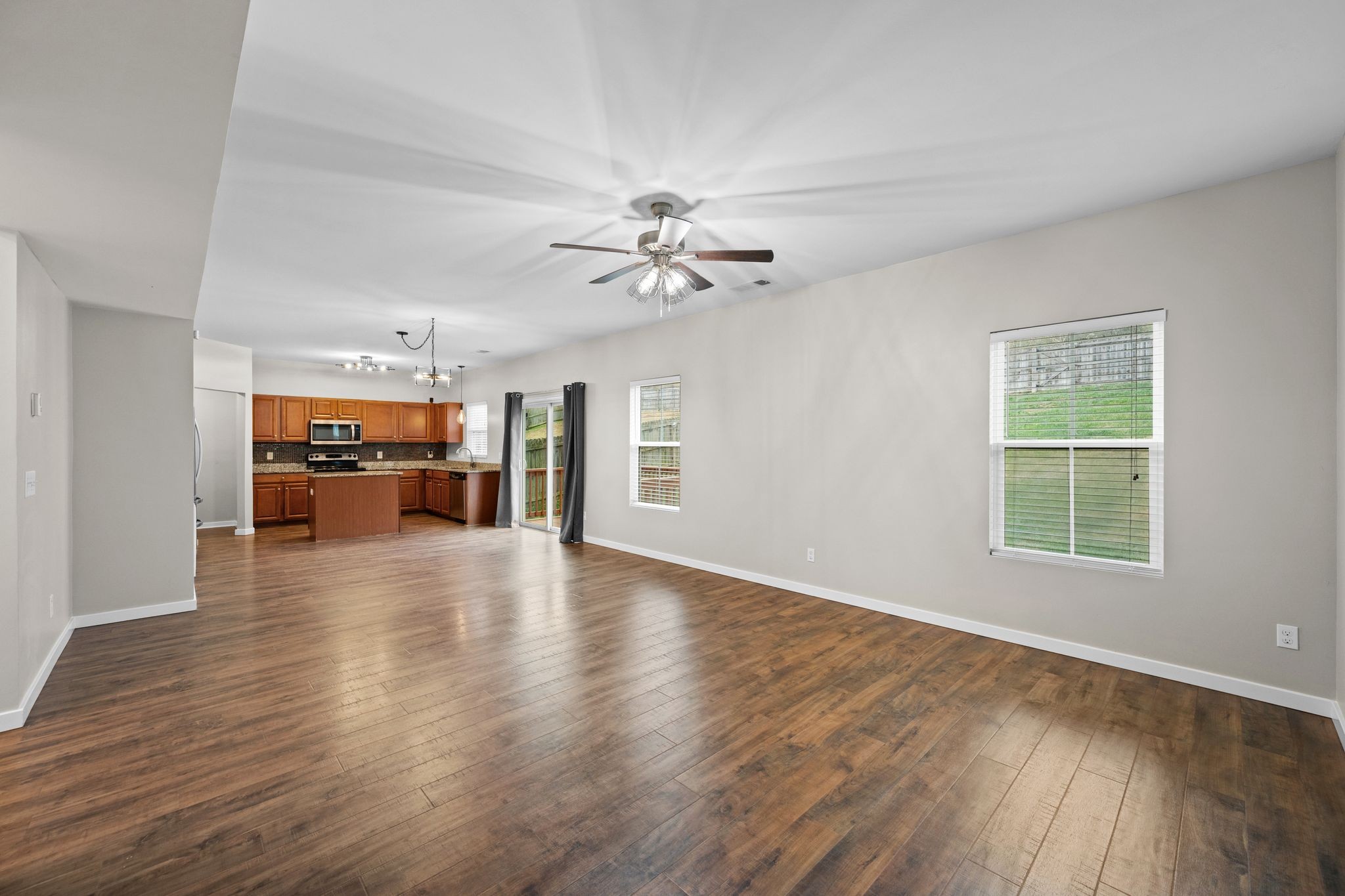 2569 Jordan Ridge Dr