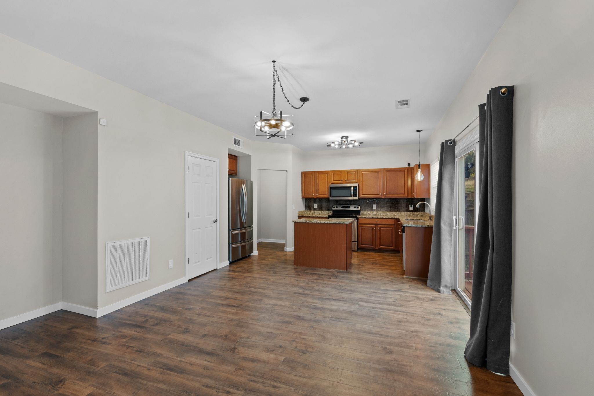 2569 Jordan Ridge Dr