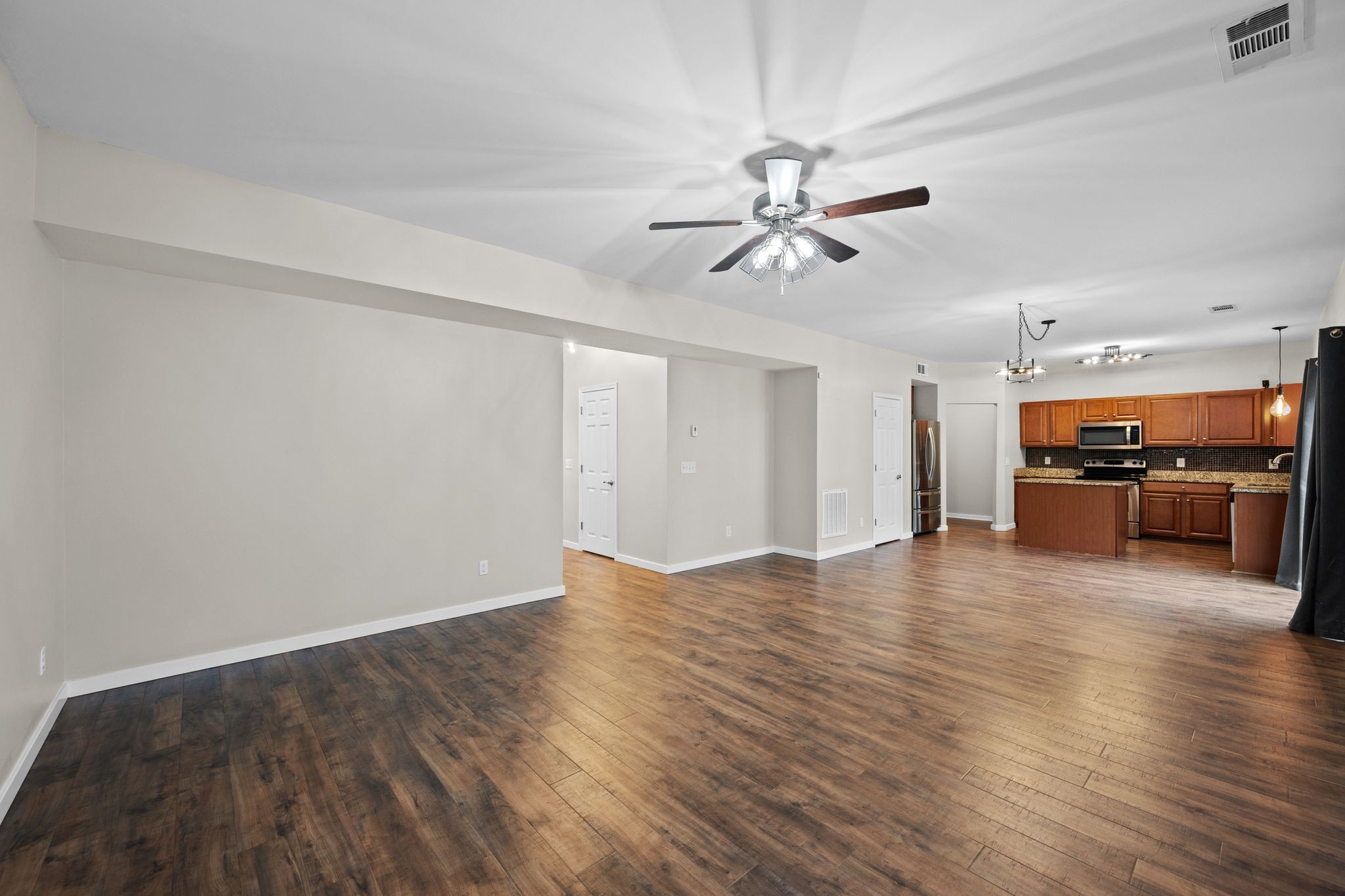 2569 Jordan Ridge Dr