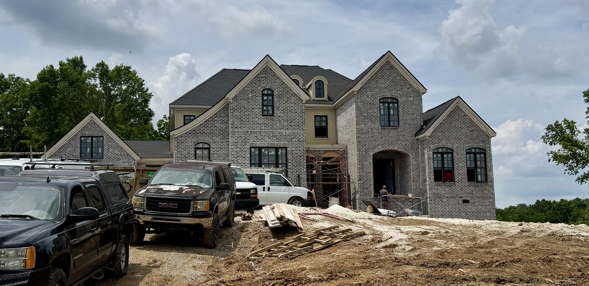 9900 Amarosa Ct