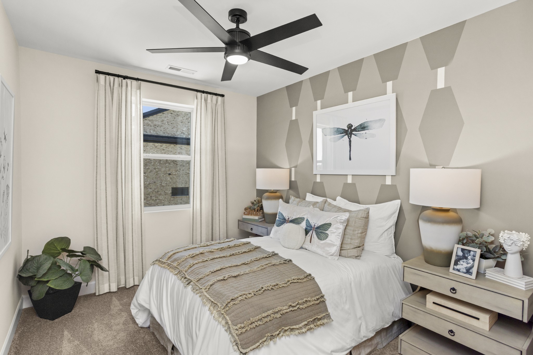 328 Lynwood Station Boulevard