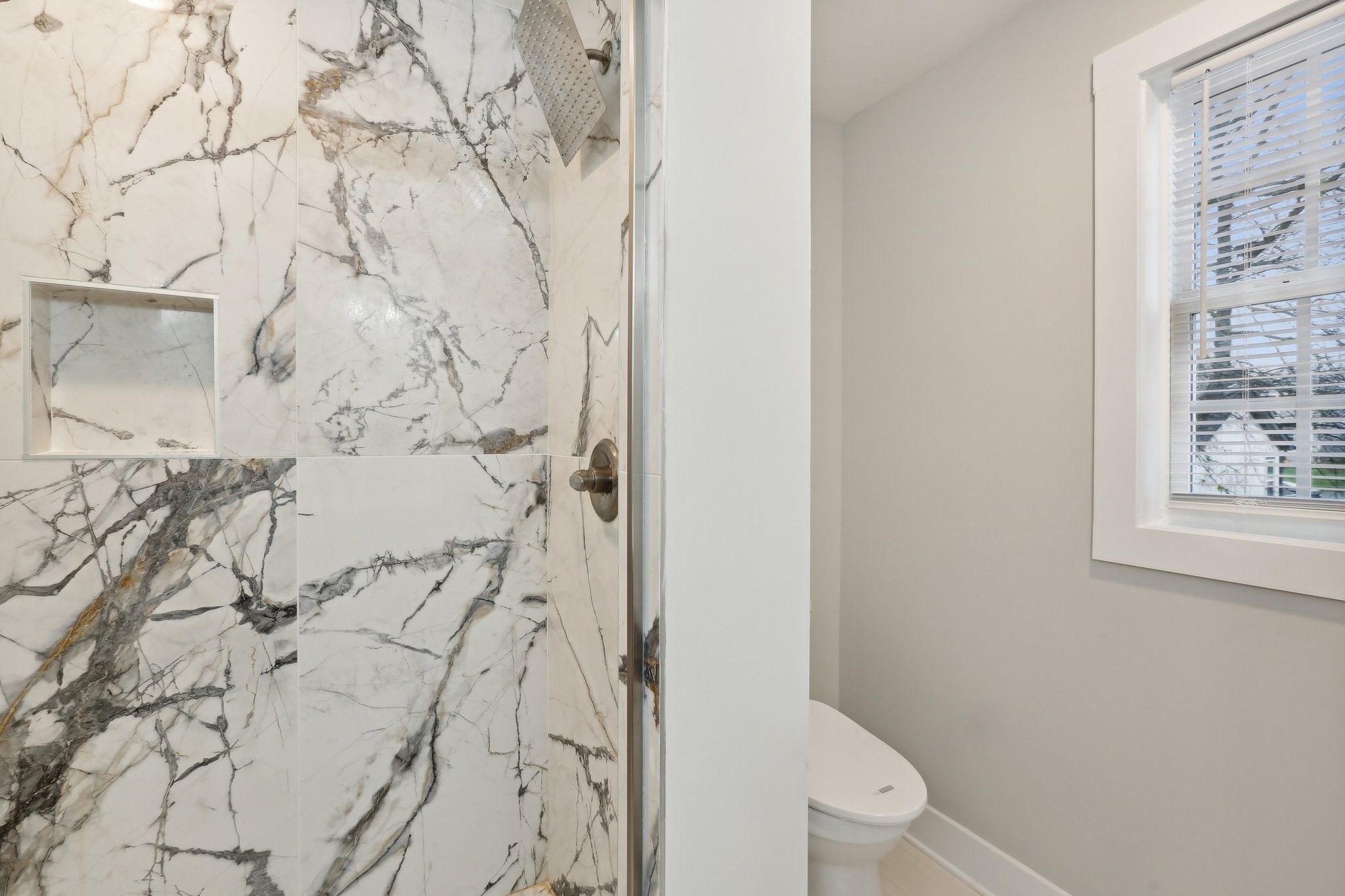 6206 Morrow Rd Unit: B