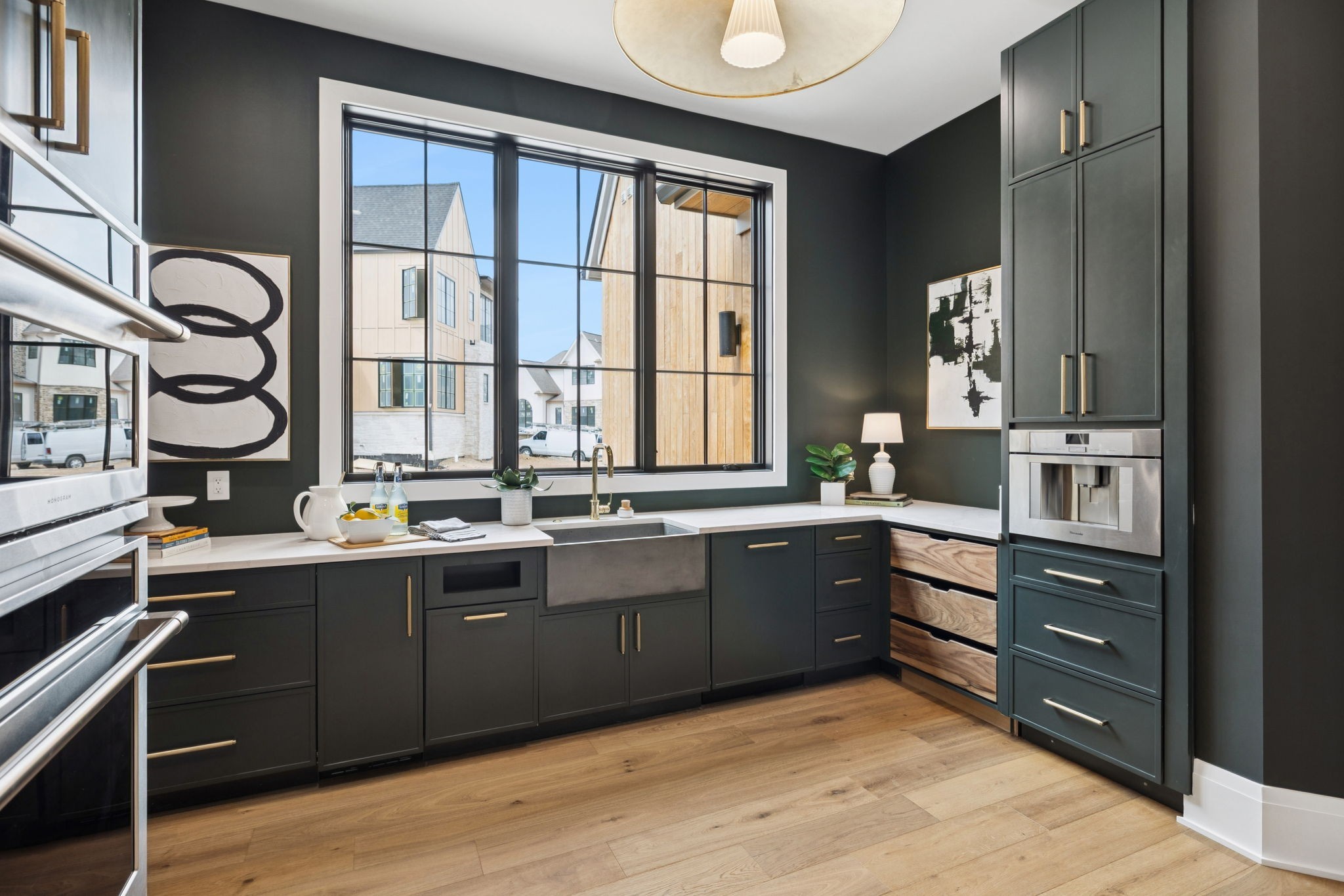 8101 Turning Point Dr