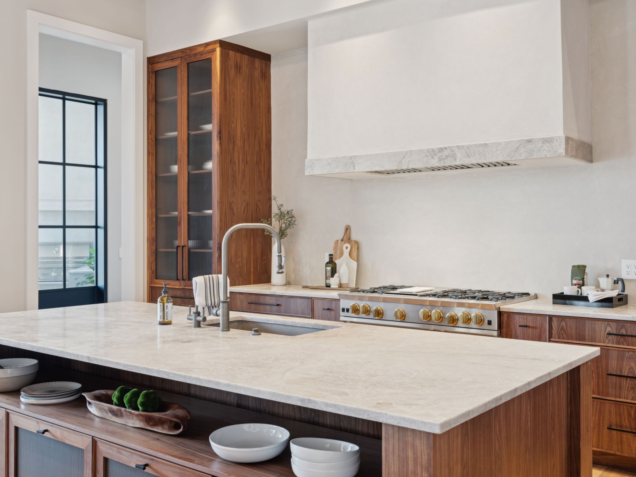 8101 Turning Point Dr