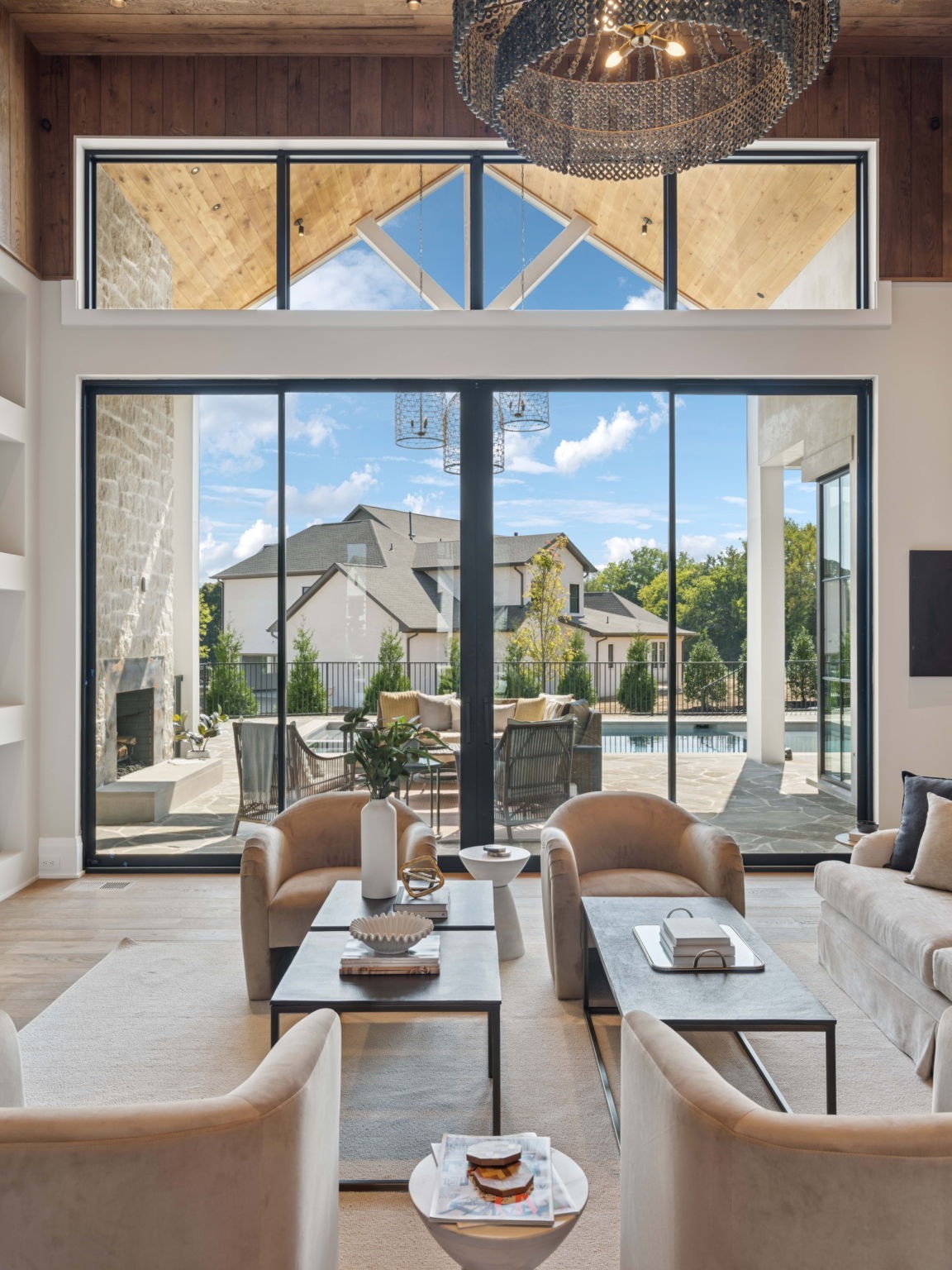 8101 Turning Point Dr