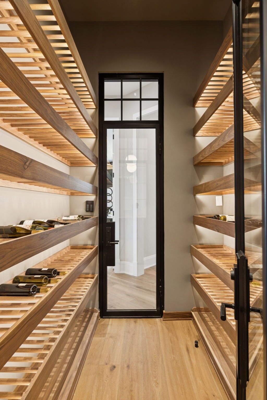 8101 Turning Point Dr